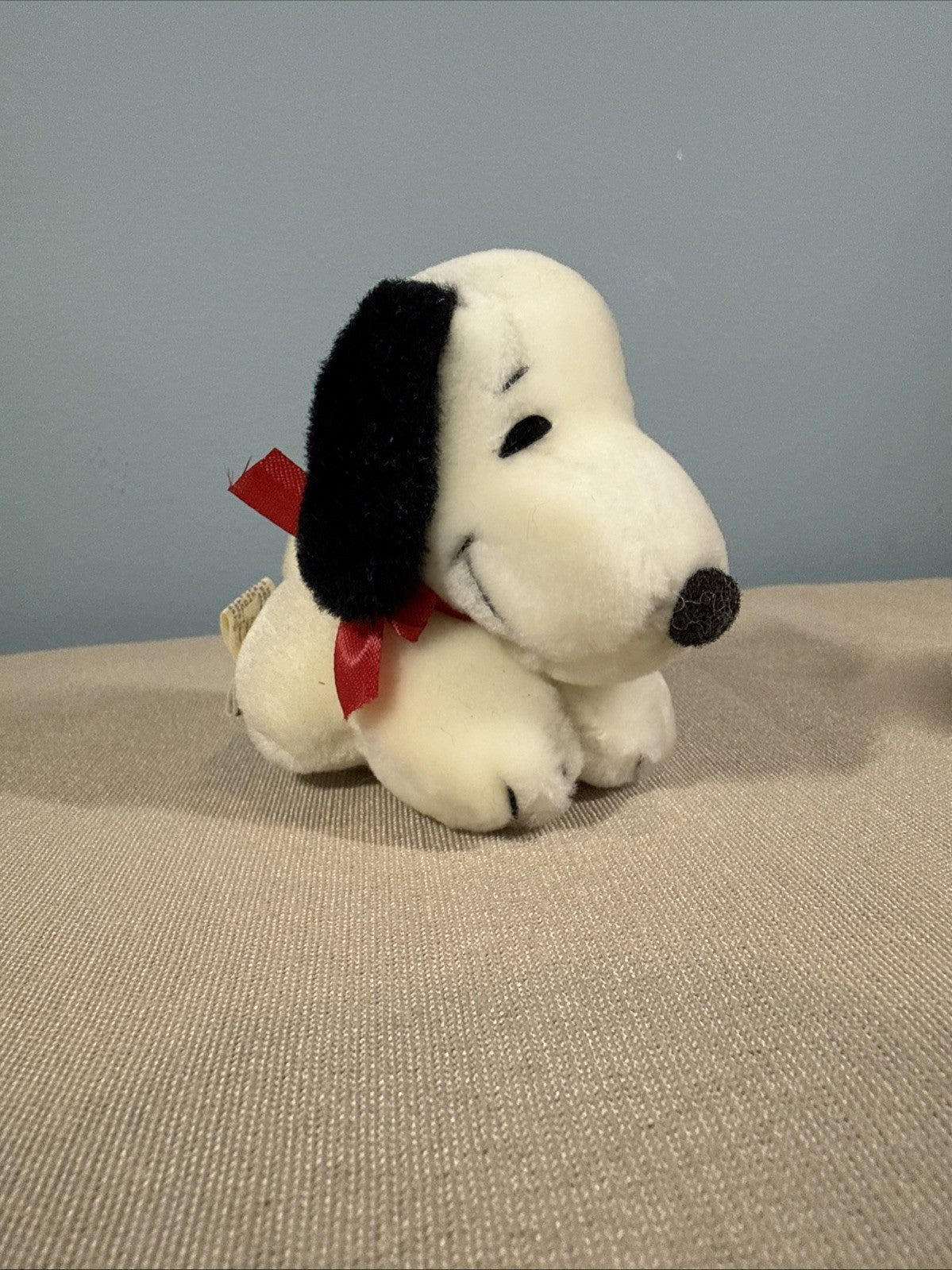 Vintage Snoopy Peanuts Lot Rubber Figure Notepads Ornaments Pencil Pen Set 1965