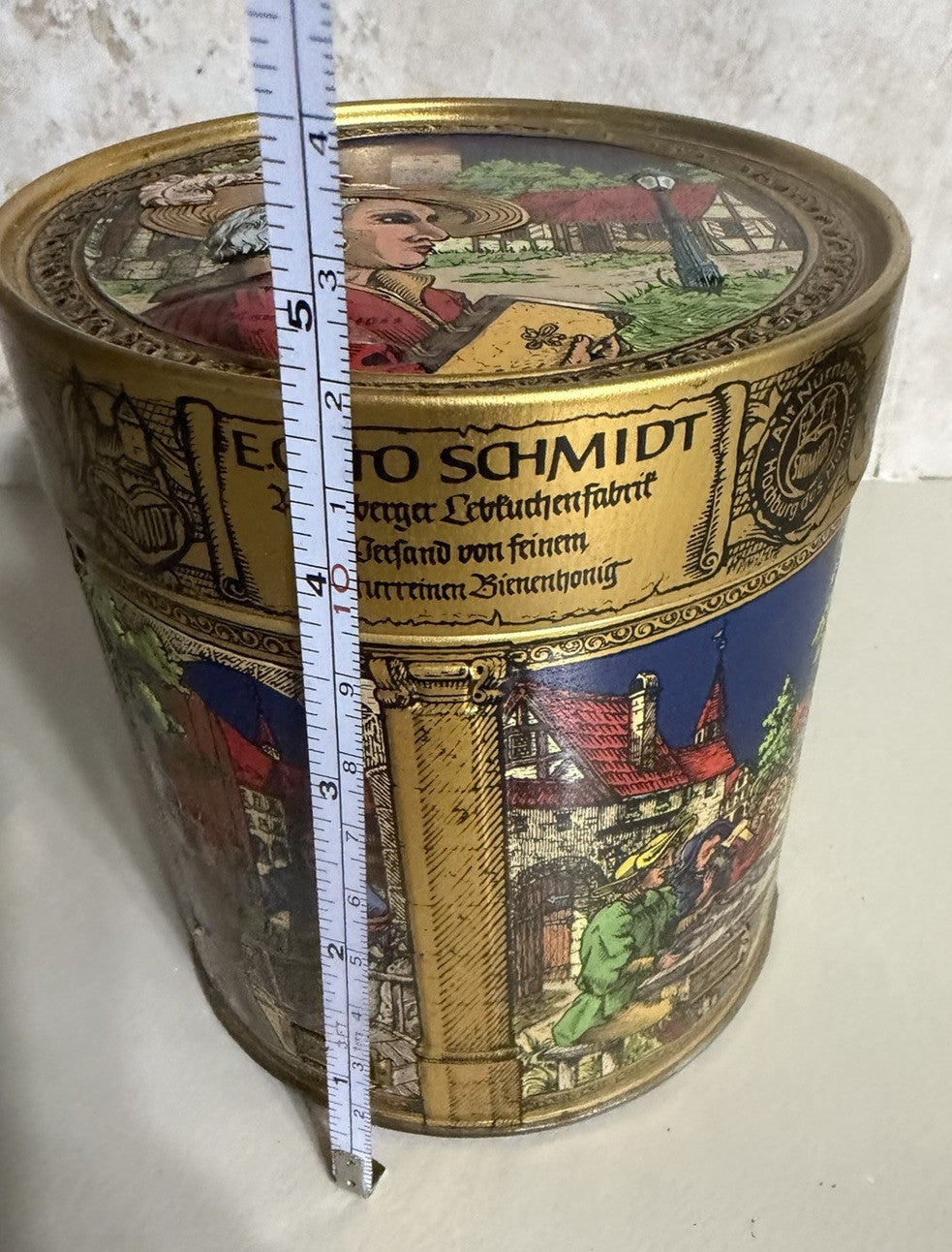 Vintage E Otto Schmidt Nuremberg Lebkuchen Tin 7" with Historical Insert