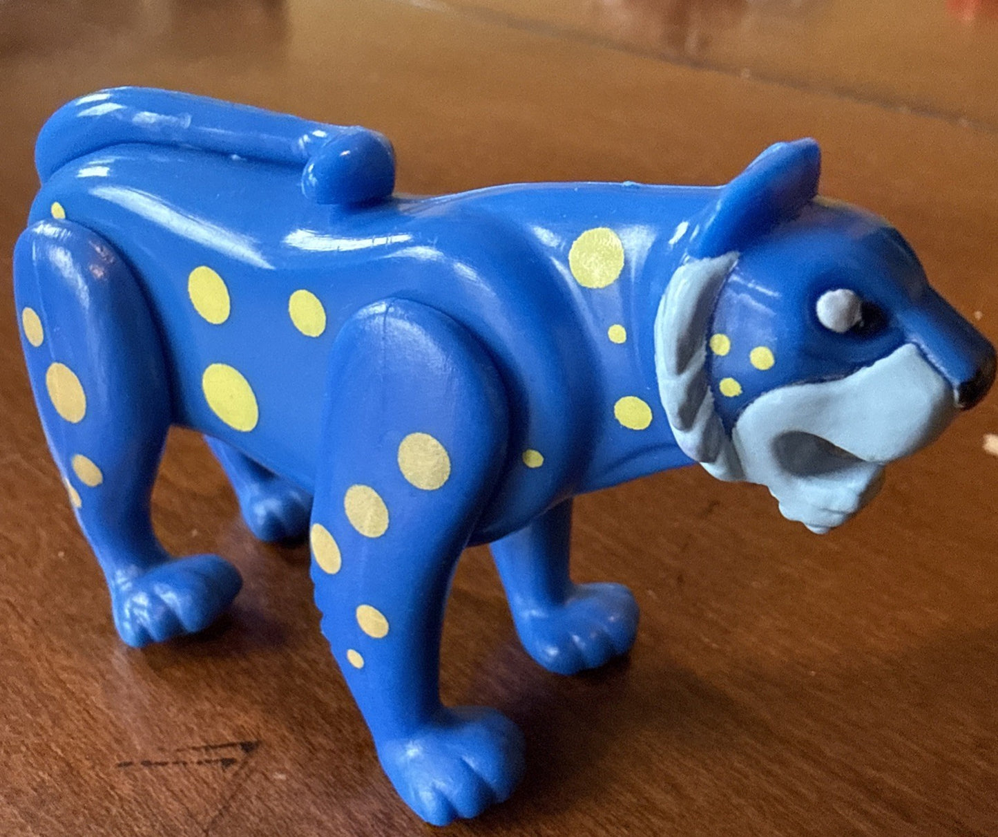 1998 White Castle Promo Toy Blue Cheetah Namkung Meal Toy Collectible