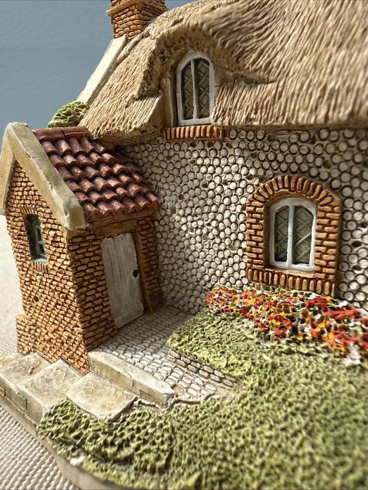 Lilliput Lane Mrs. Pinkerton's Post Office Cottage 1989 Artist Signed 1993
