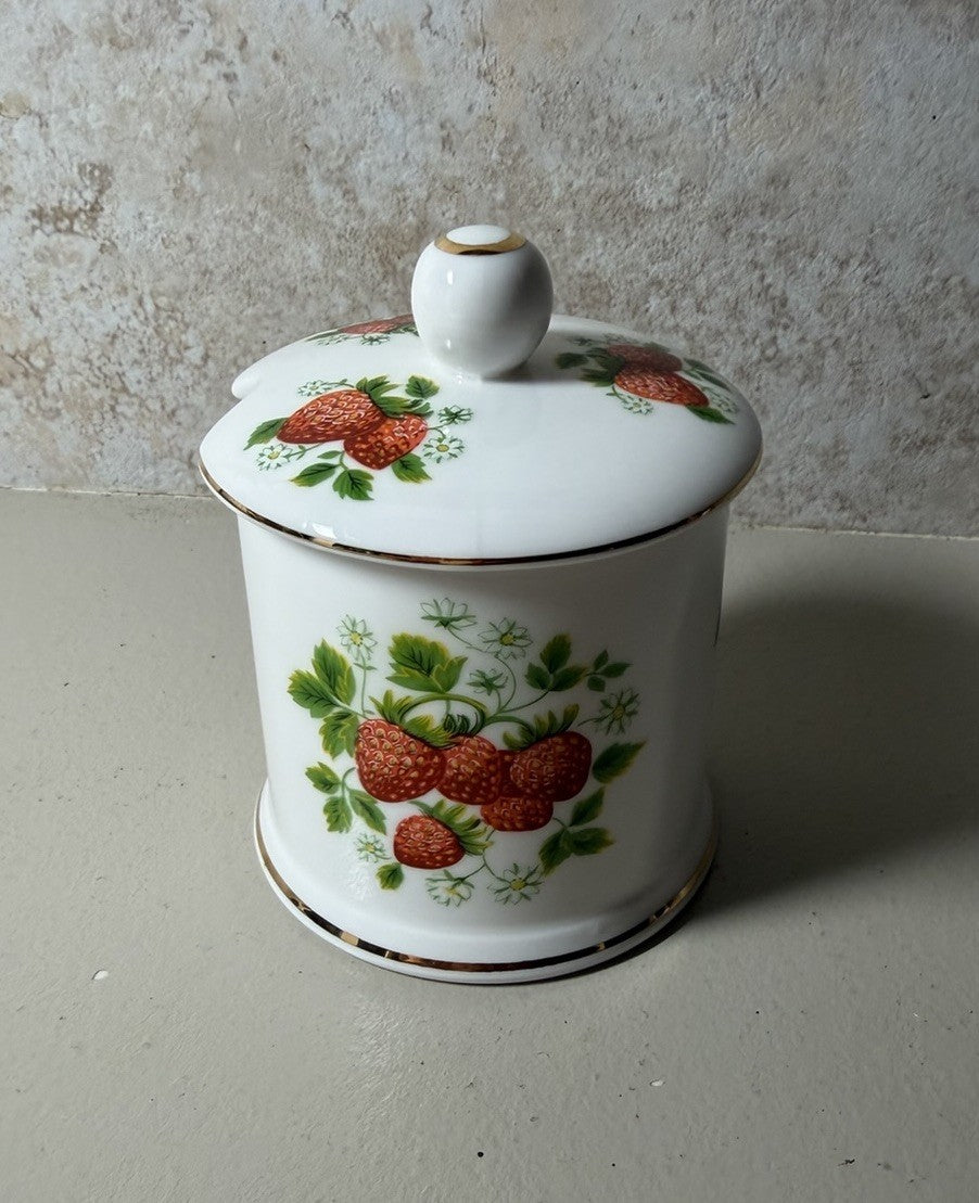 Fortnum Mason Strawberry Jam Jelly Jar Piccadilly London Porcelain England 3"