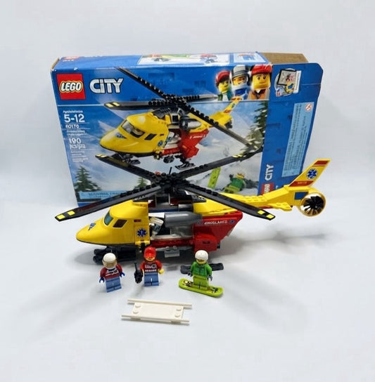 LEGO City Ambulance Helicopter 60179 Complete 190 Pc Minifigs Retired 2018 Set