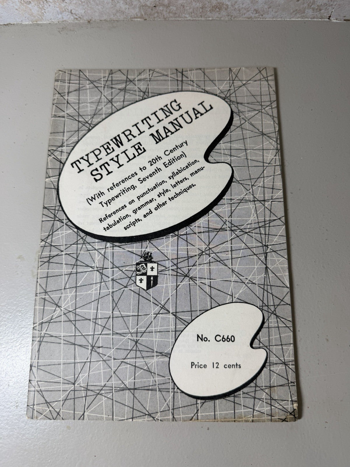 Reference Manual Stenographers Typists Gavin Hutchinson 1956 McGraw Hill 2nd Ed