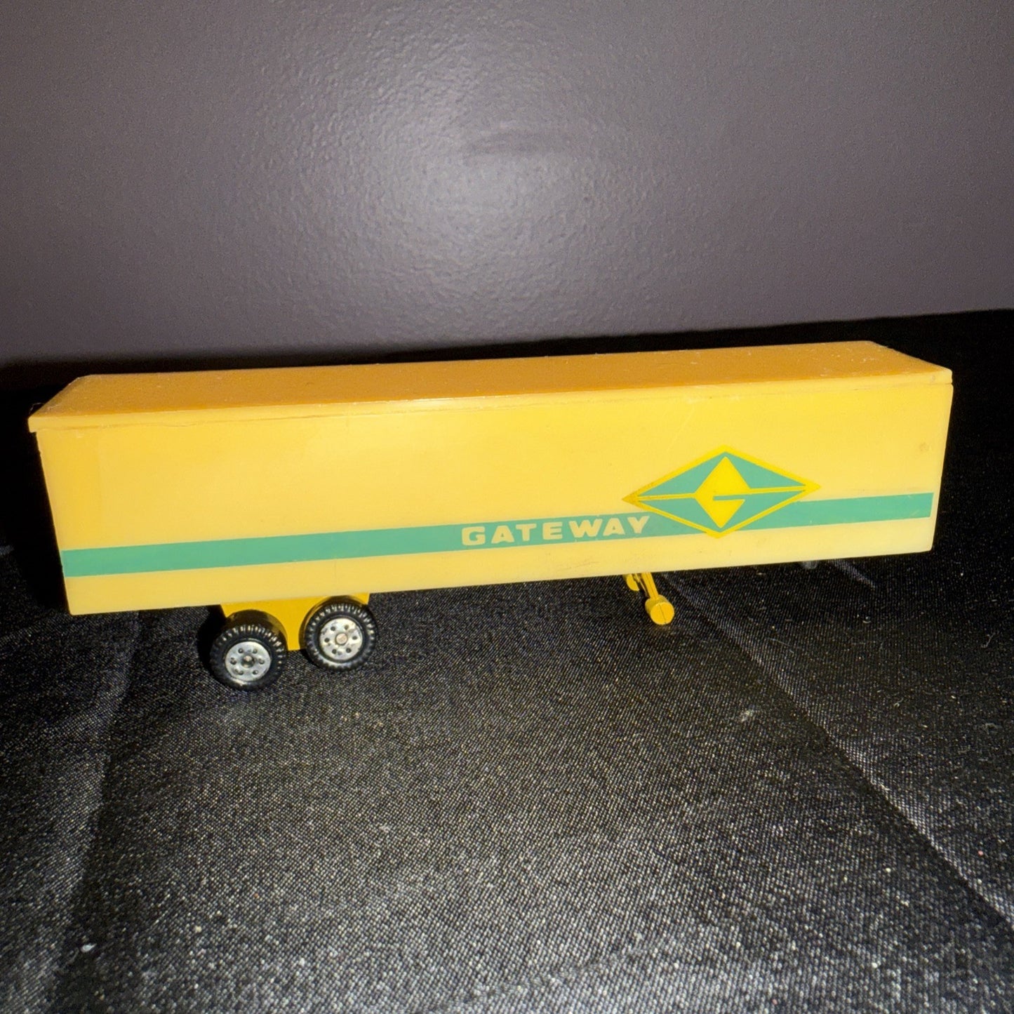 Vintage Yatming Gateway Trailer 5 Inch Diecast Trailer Only Yellow Green