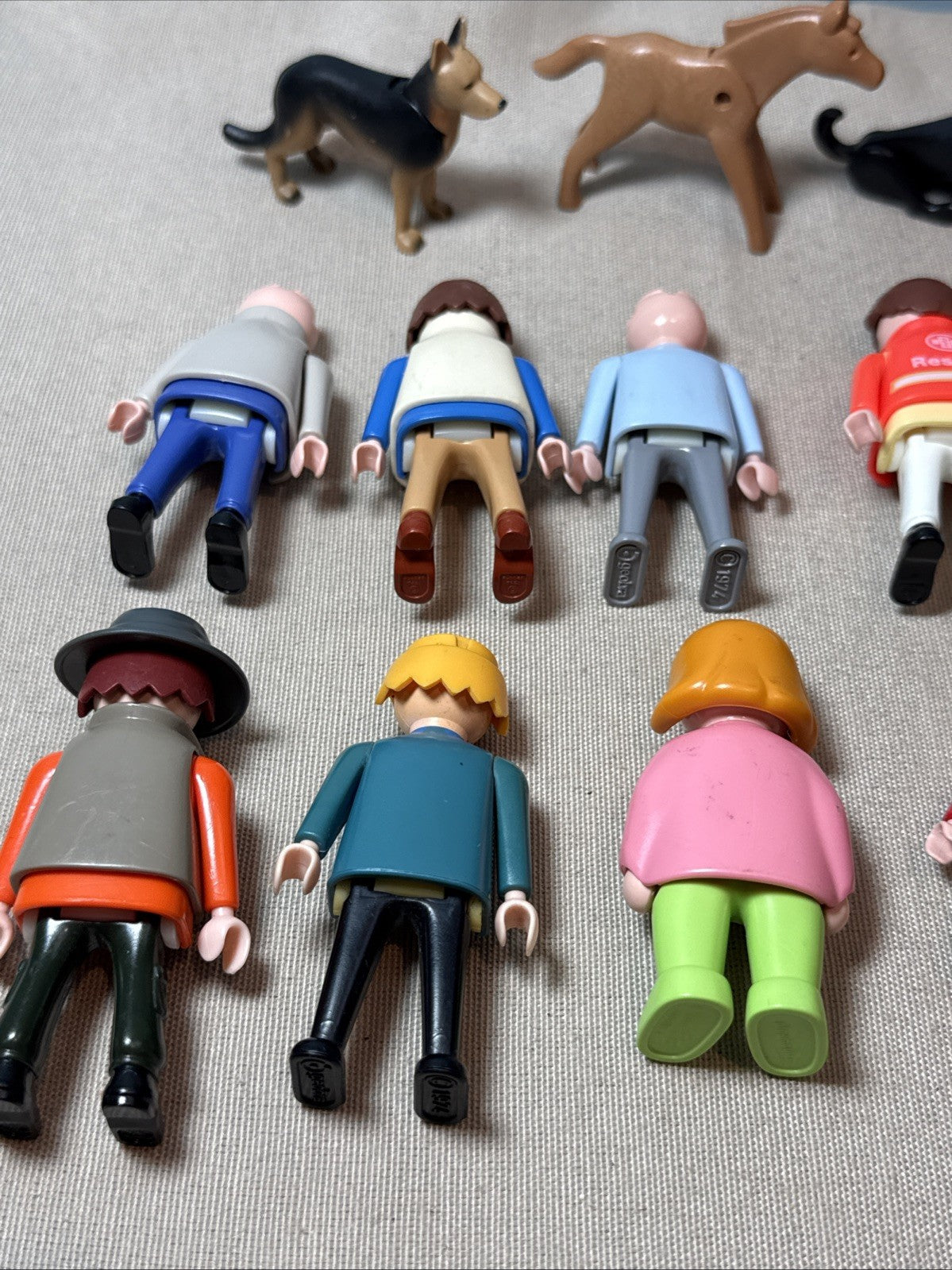 Vintage Playmobil Figure Animal Accessory Lot of 41  Geobra Town Dragon Castle