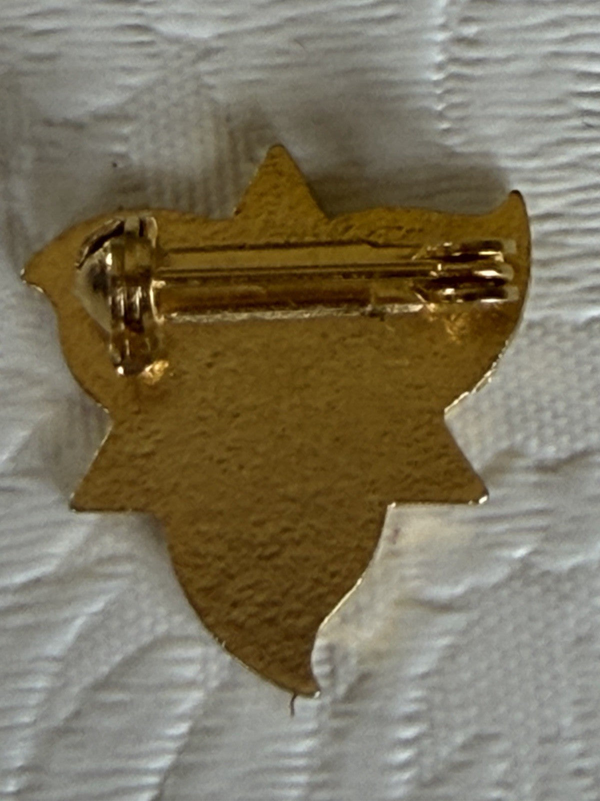 Vintage Trillium Flower Enamel Lapel Pin White Gold Ontario Canada Provincial