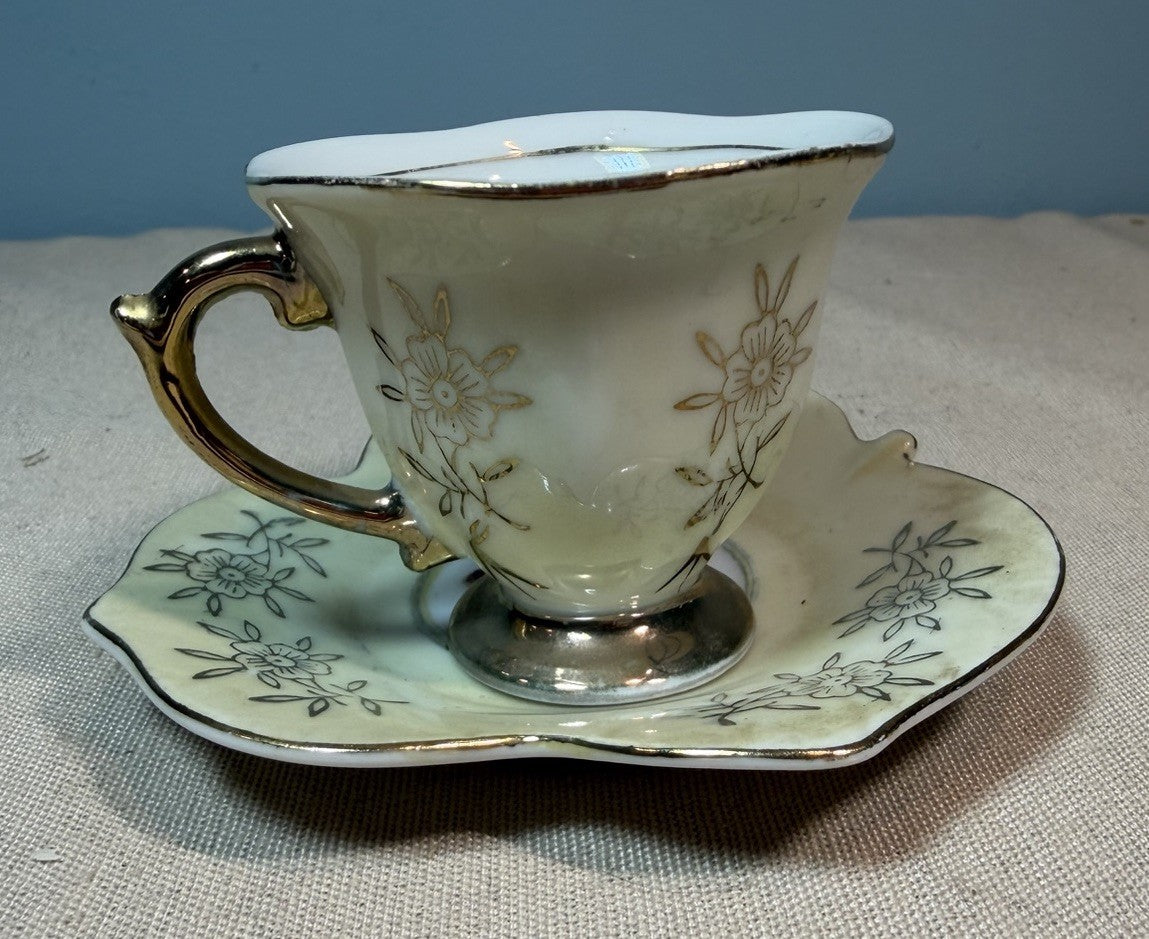 Vintage Yellow Lustreware Demitasse Cup Saucer Leaf Shape Couple Scene