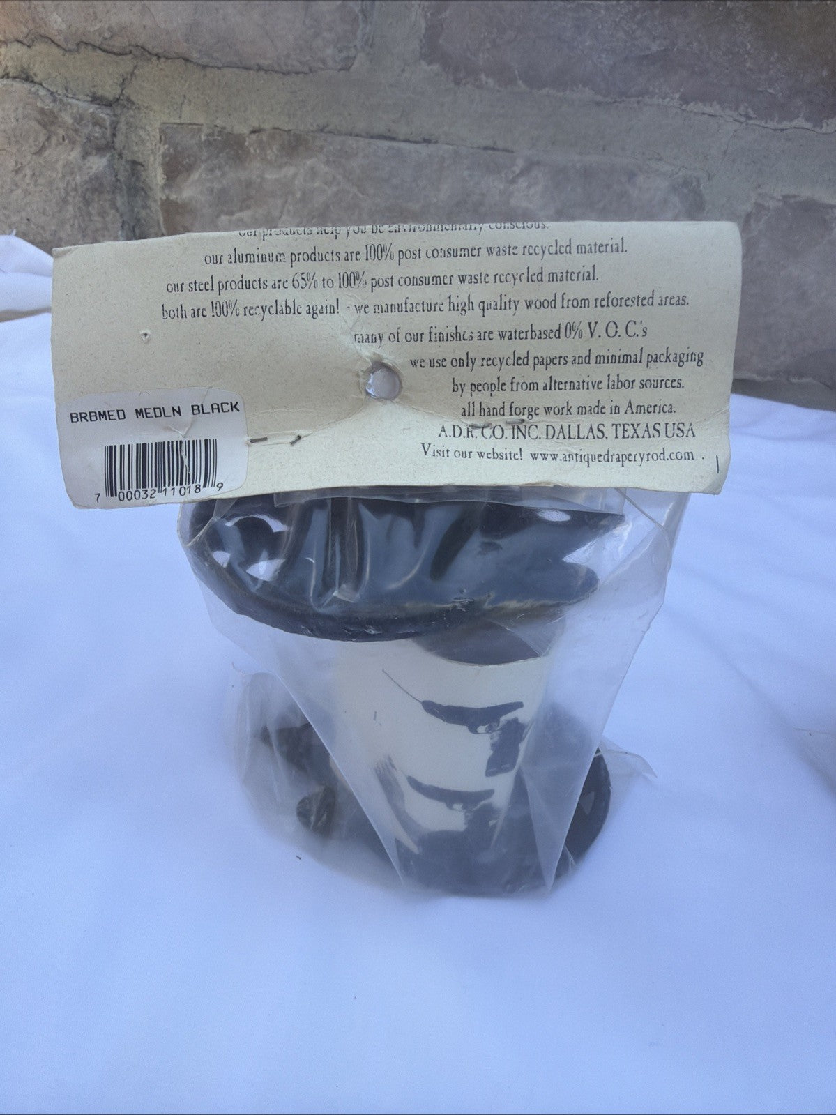 Pair New Antique Drapery Rod Co Medallion Bracket Pair Soft Black BRBMED NIP