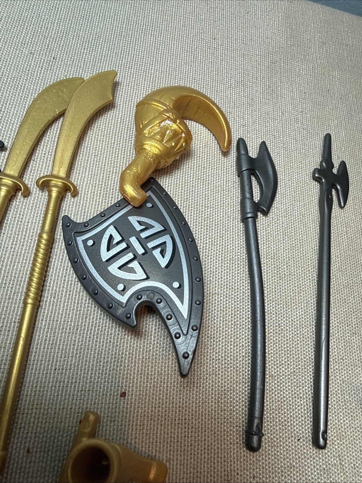 Playmobil Dragon Knight Genie Conquistatore, Queen Others With Accessories