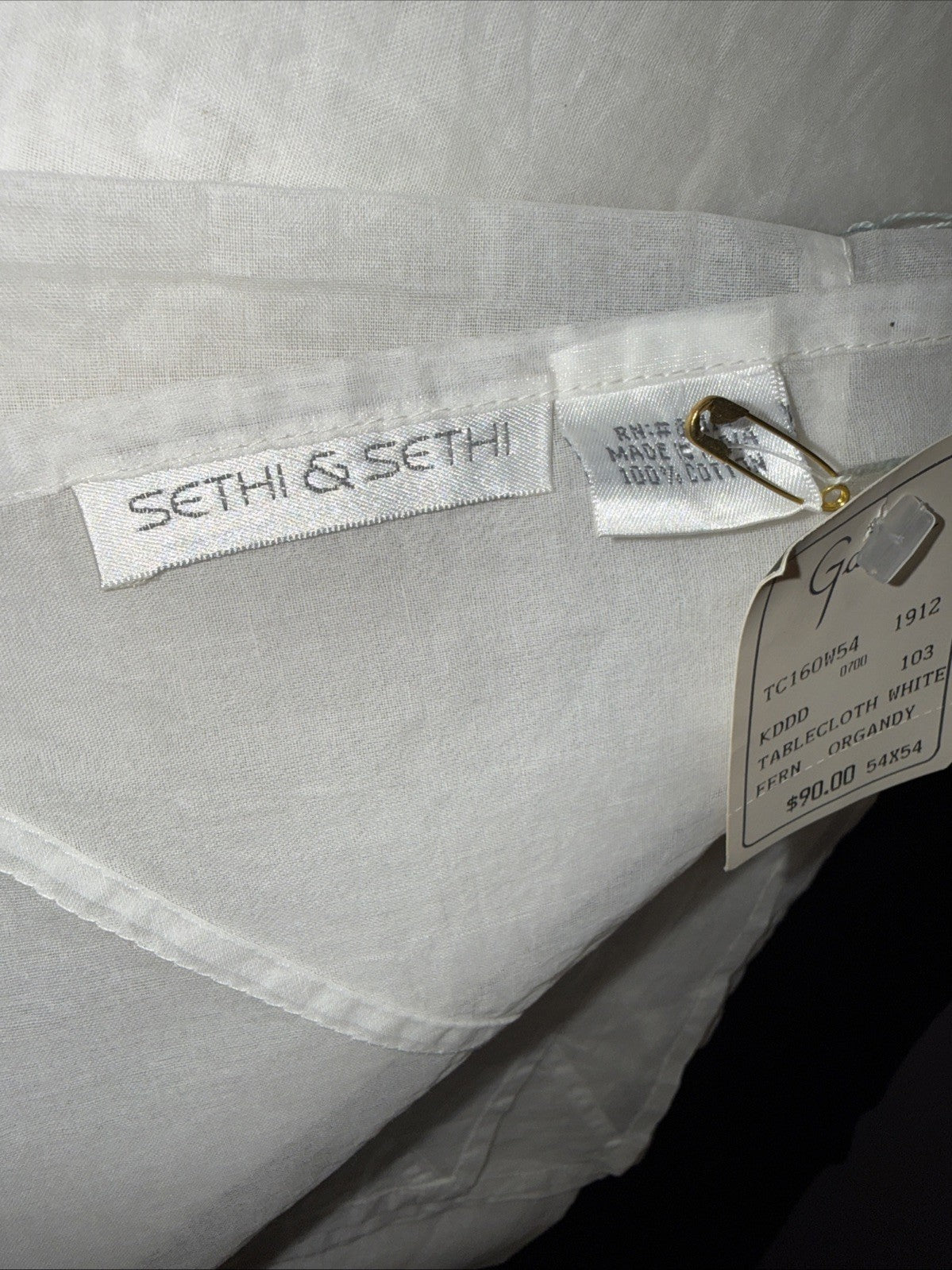 Sethi & Sethi White Fern Organdy Sheet Tablecloth 54x54