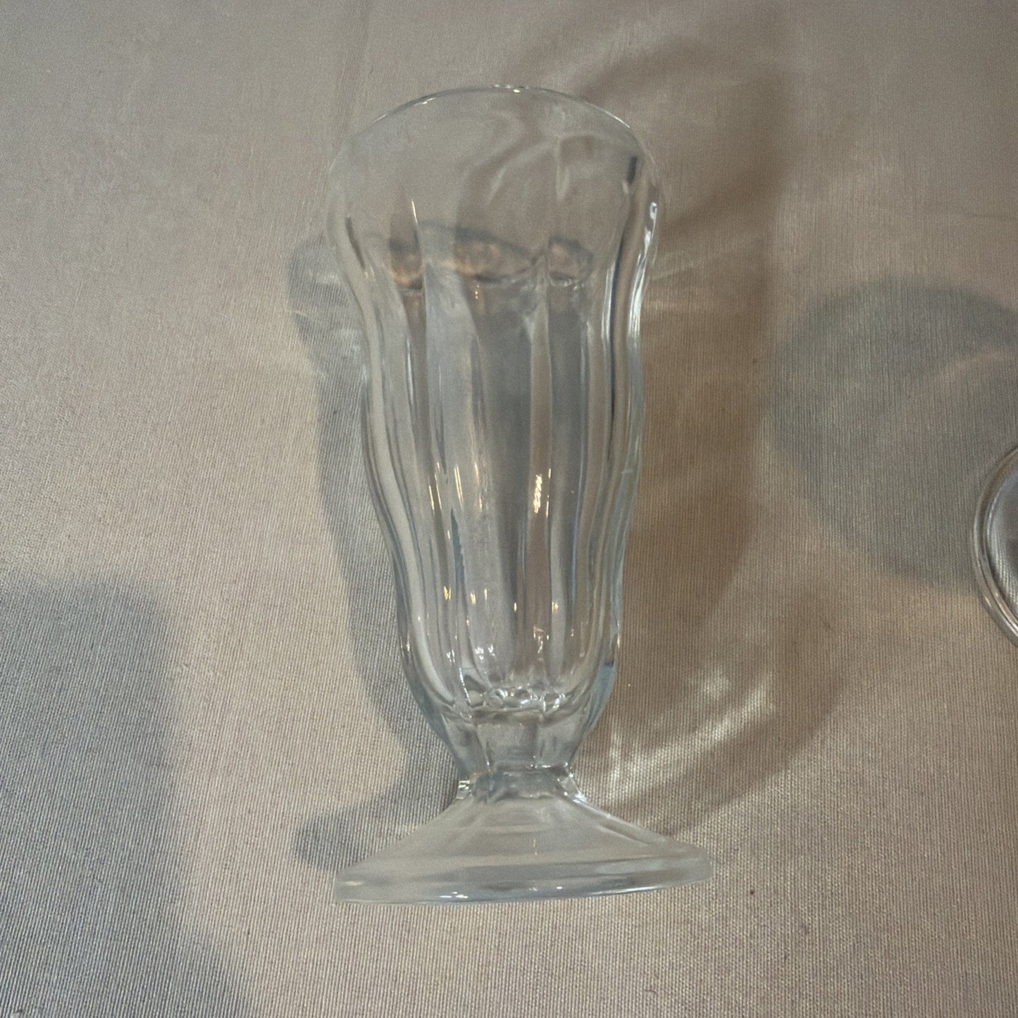 Vintage Milkshake Sundae Glasses Set of 4 Footed Ice Cream Soda Fountain Parfait