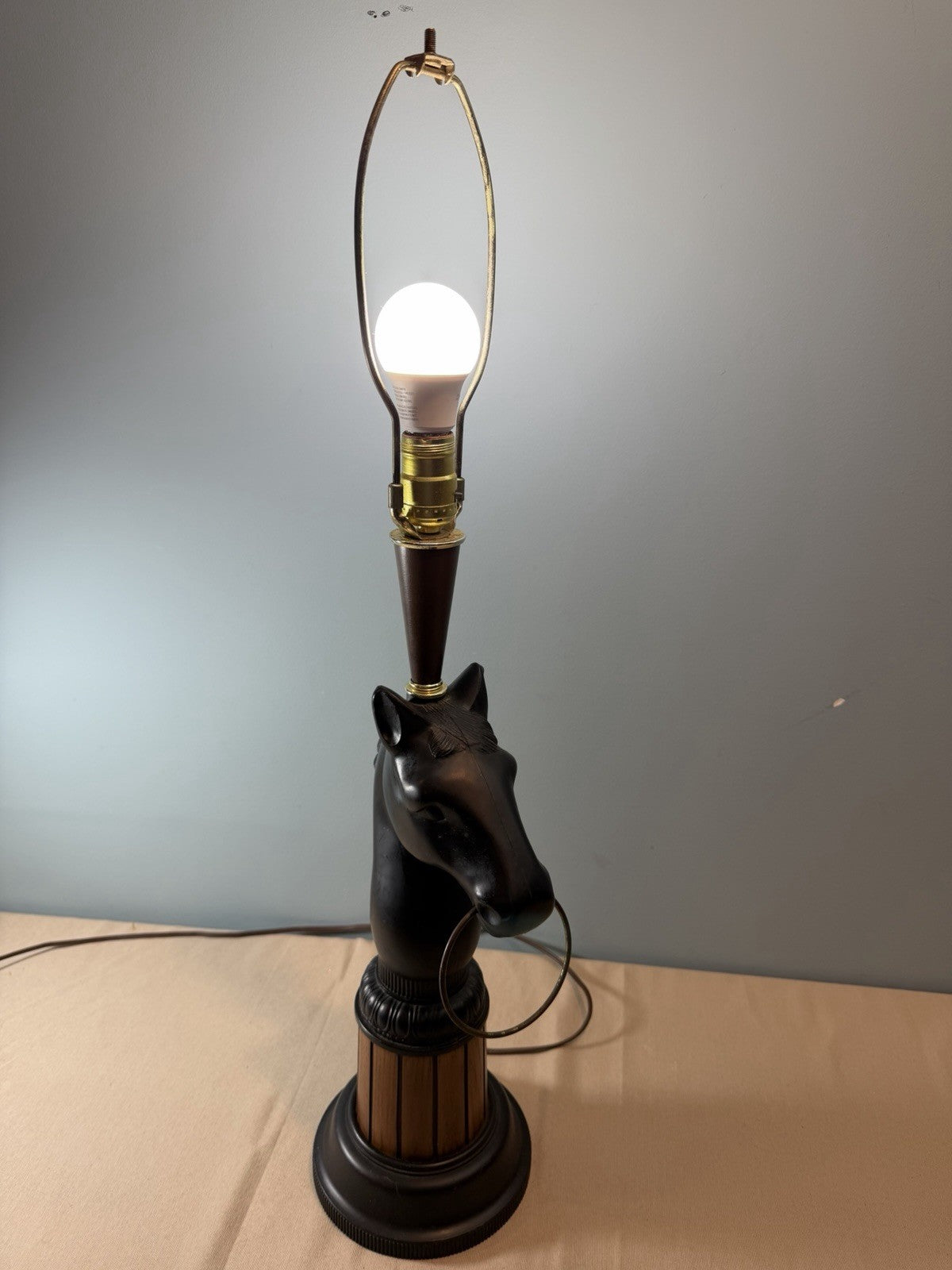 Vintage Horse Head Table Lamp Black Wood Grain Mid Century Figural Equestrian