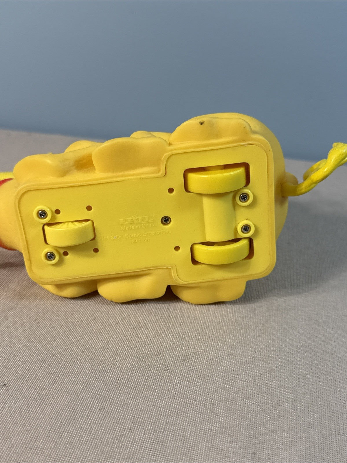 Vintage ERTL Dr Seuss Five Hump Wump Camel Yellow Pull Toy Motion Collectible