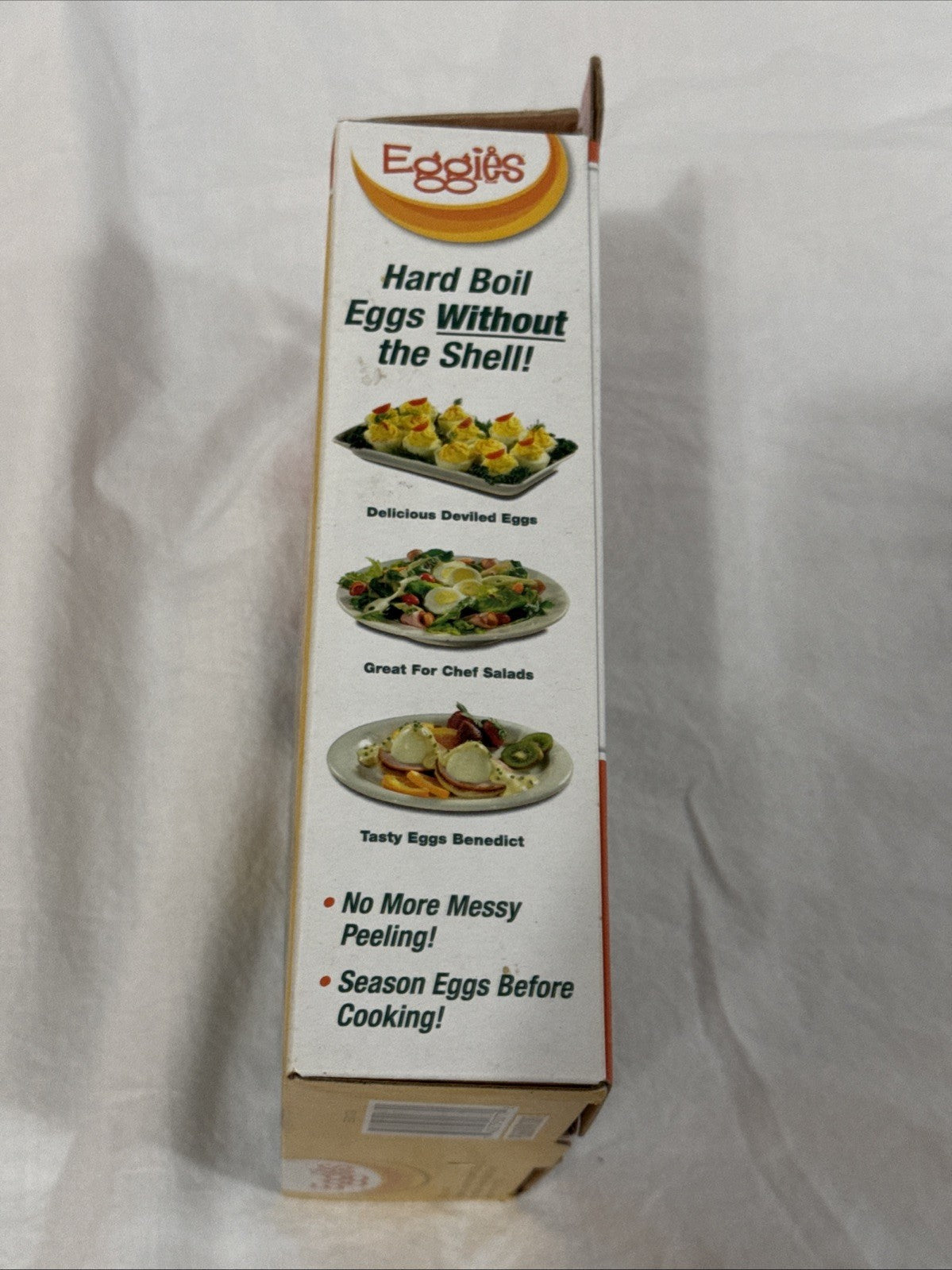 EGGIES Hard Boiled Egg Maker Crack Boil Twist No Peeling As Seen On TV