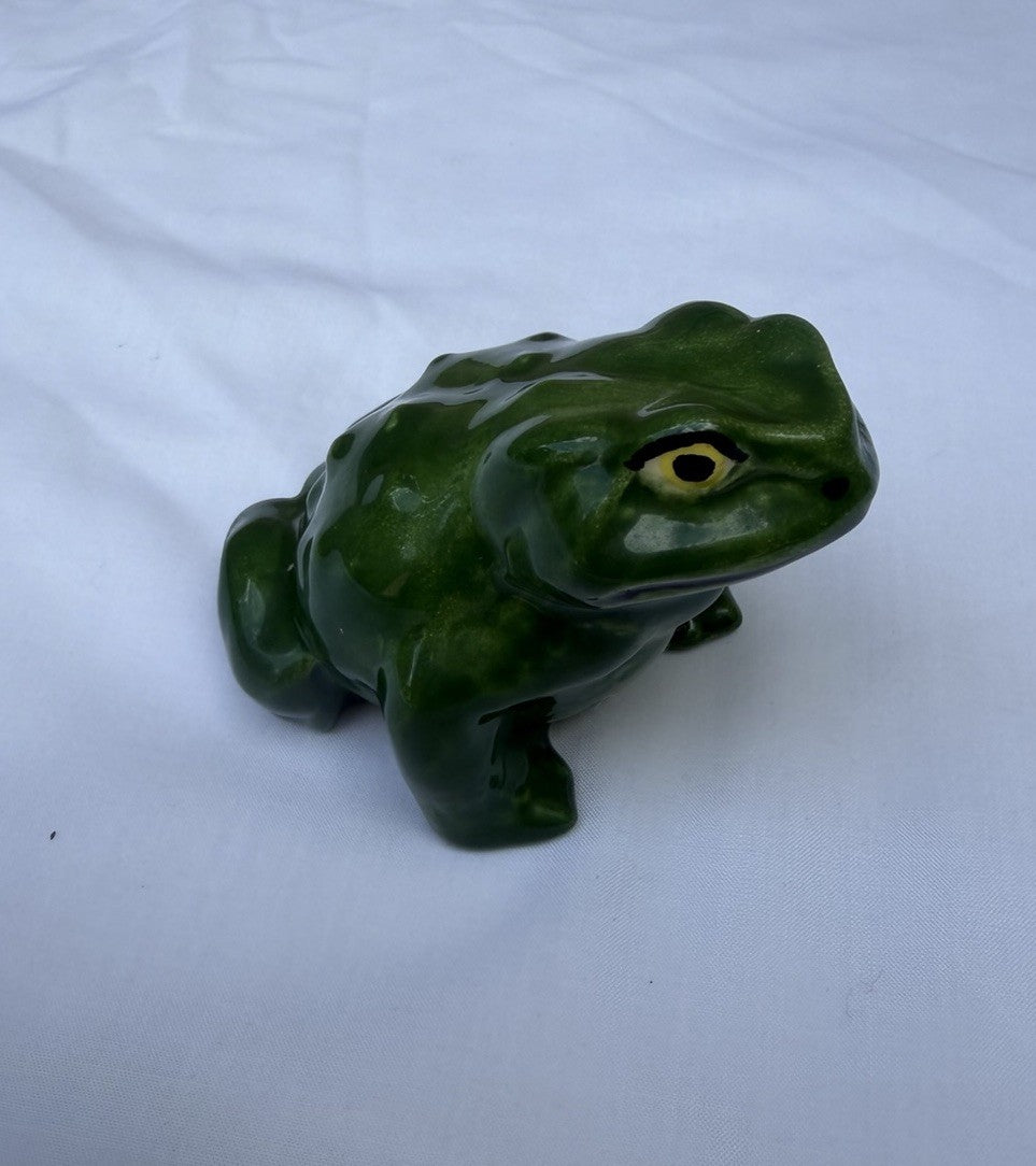 Vintage Frog Figurine Collection Ceramic Glass Cast Iron Art Pottery Mixed Lot