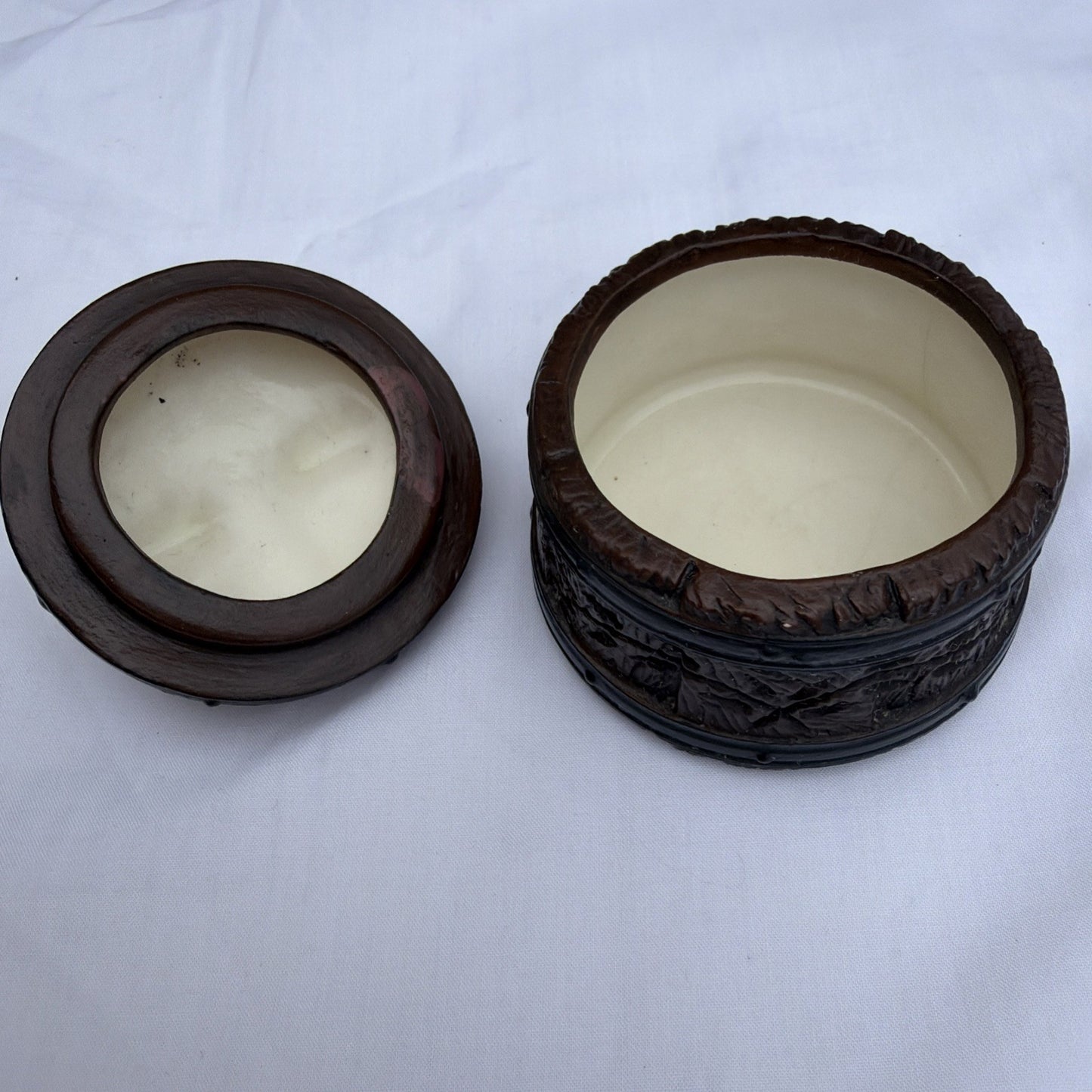 Vintage Etched Barrel Trinket Box Resin Ceramic Keepsake Storage 2"x2"
