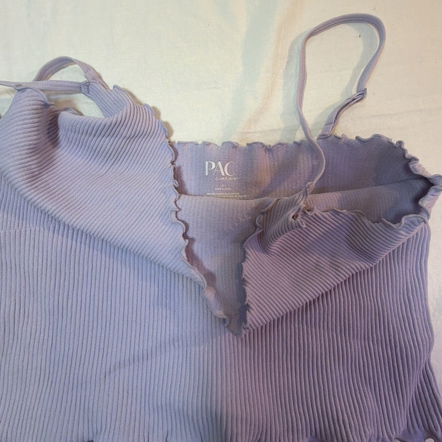 Teen Girls Tank Top Lot Size L Kendall and Kylie and PacSun 2 Pieces