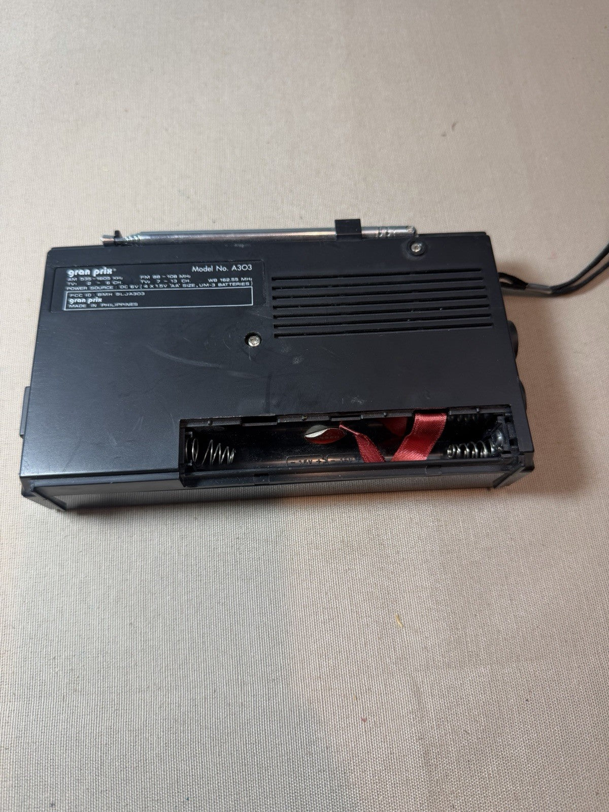Vintage Gran Prix A303 AM FM TV Weather Band Portable Radio Receiver Working