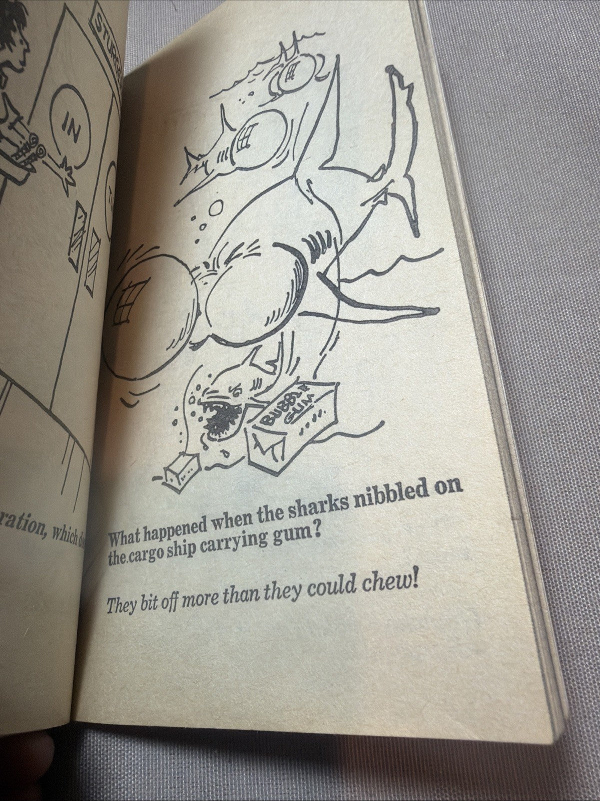 101 Shark Jokes Phil Hirsch 1976 Pyramid Paperback Vintage Humor Joke Book