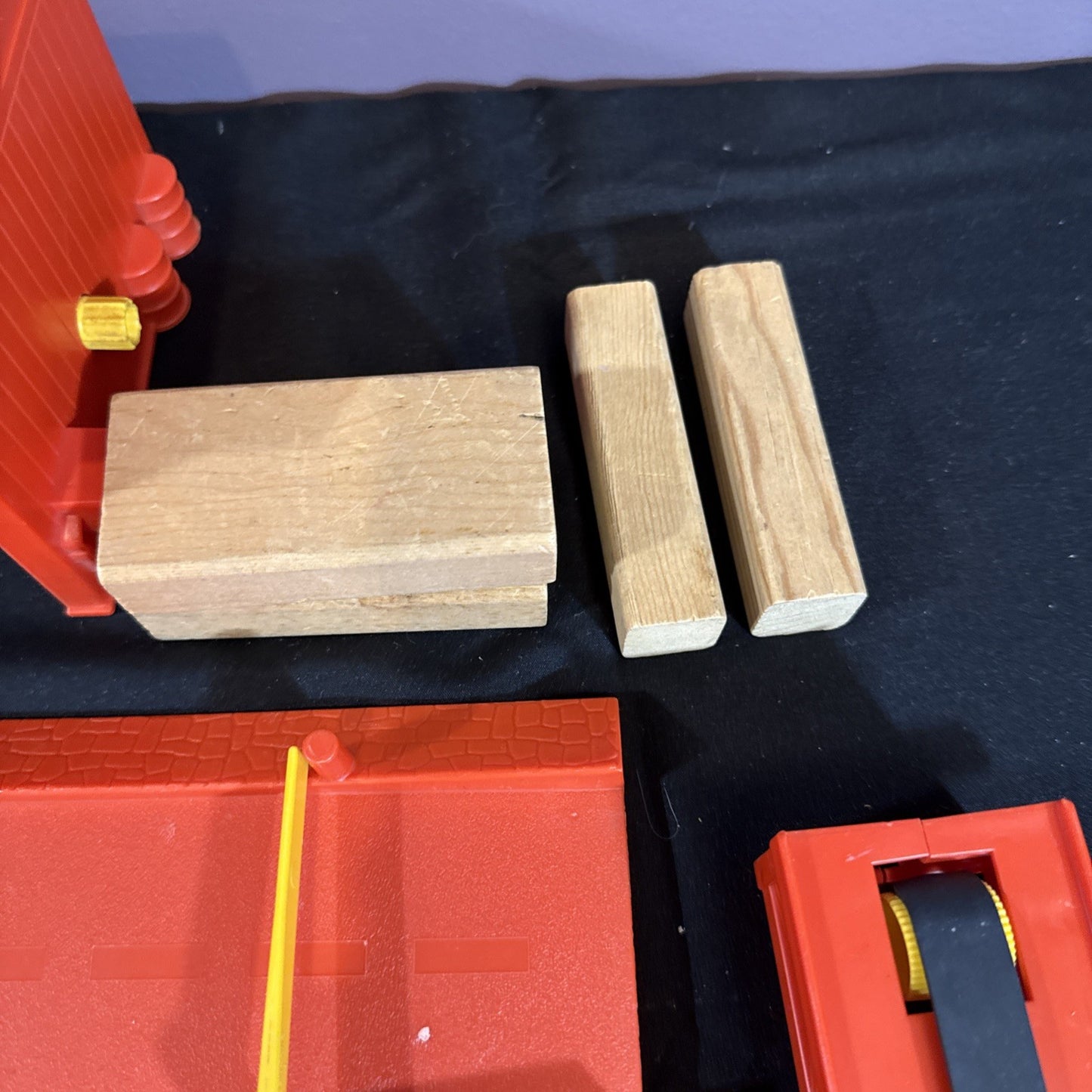 1973 Mattel Preschool Construction Yard Playset Warehouse Track Cars