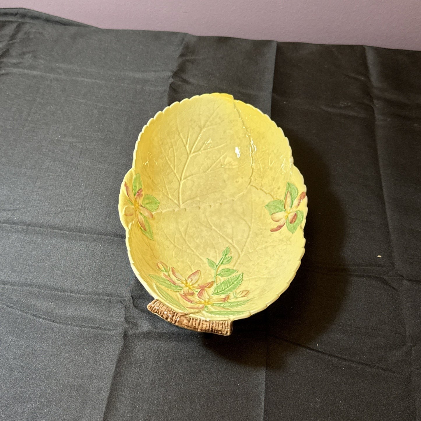 Vintage Carlton Ware Floral Cabbage Leaf Dish Made In England