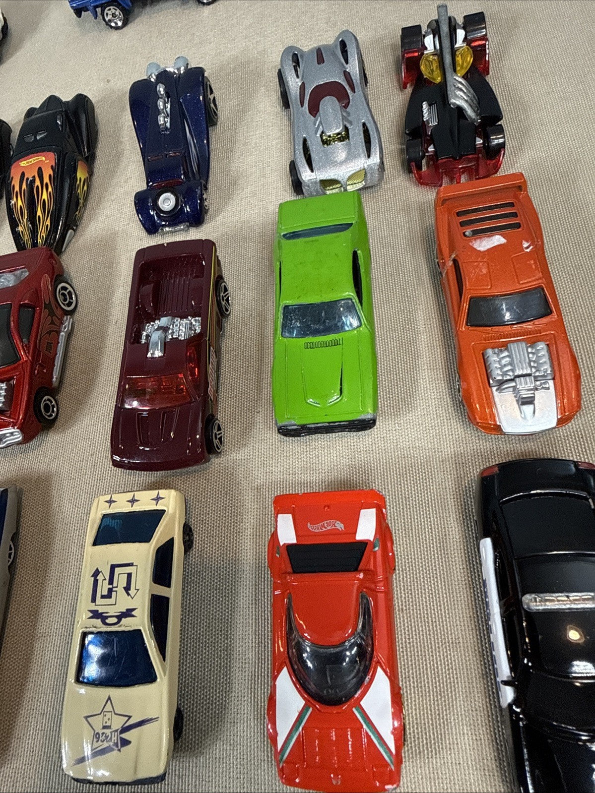 Vintage 1998 Hot Wheels 48 Car Blue Collector Case with 43 Diecast Cars 2000s