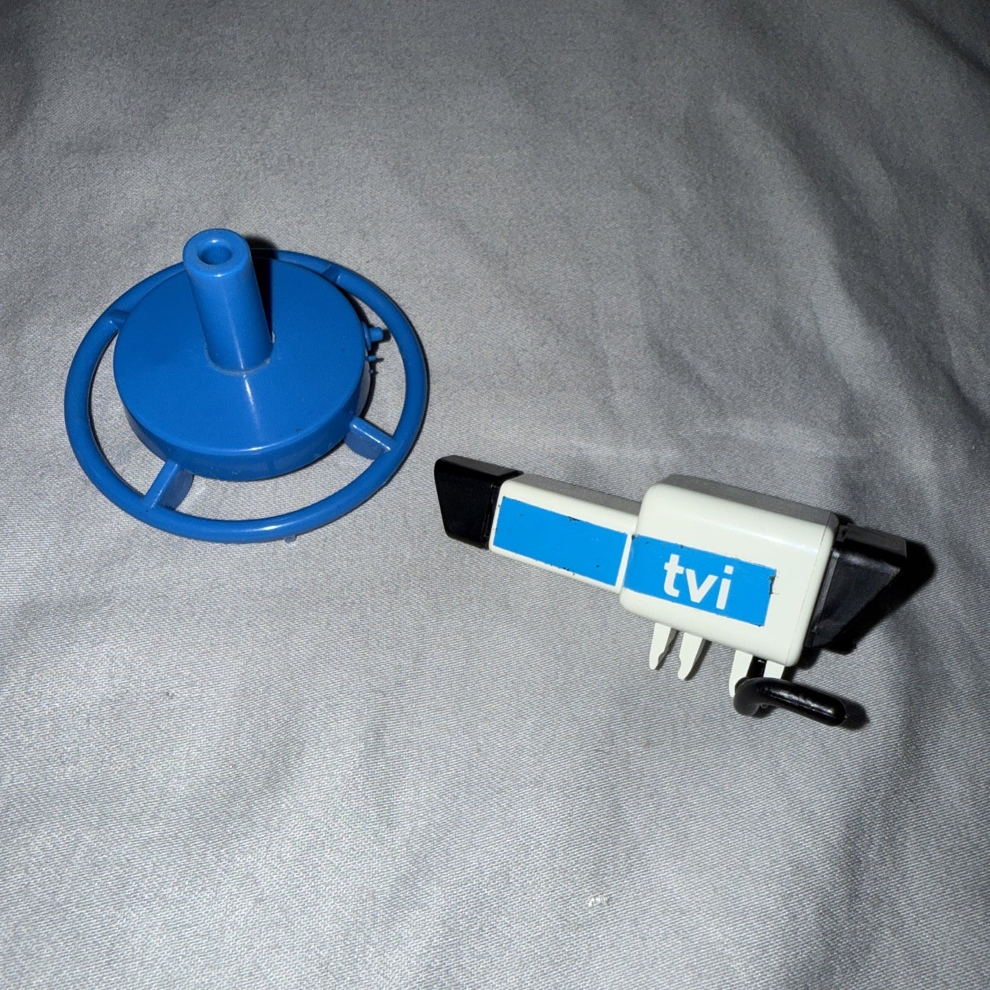 Playmobil 3571 Cameraman Reporter TV Set Incomplete Figures Accessories