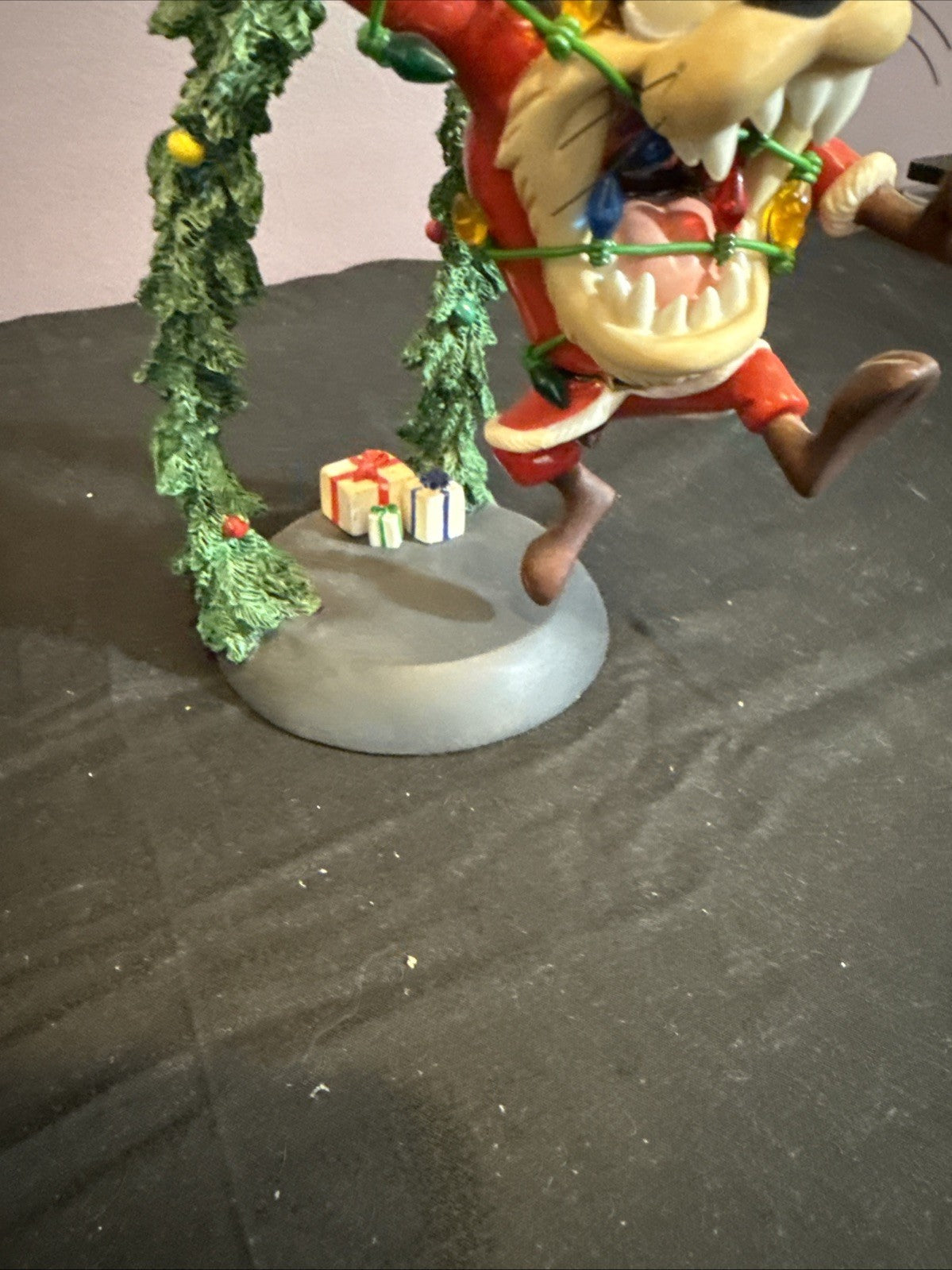 Goebel TAZ Figurine Fright Before Christmas WB Looney Tunes With Stand