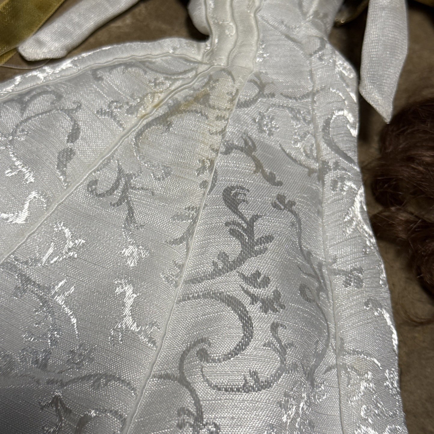 TLC 2001 Princess of the Renaissance Barbie - Damaged Neck - Includes Full Gown