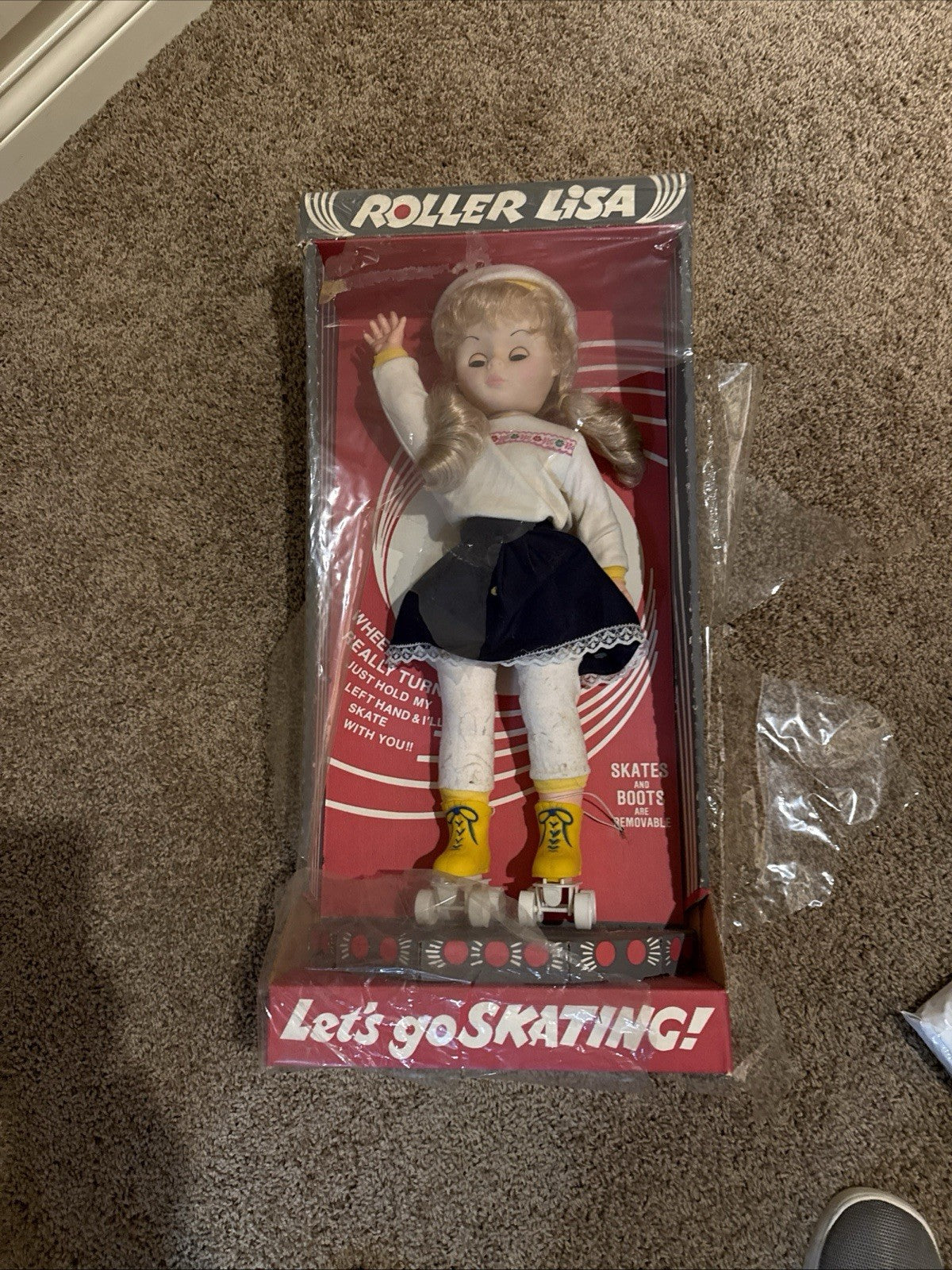 Vintage Roller Skating Lisa Doll 19 Inch Blonde Hair New In Box 1980s