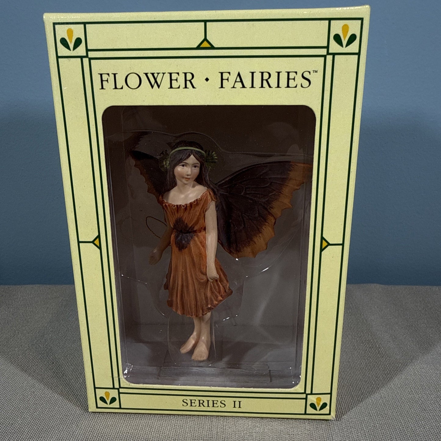 Cicely Mary Barker Retired 1996 POPPY FAIRY Flower Fairies Figurine #86910