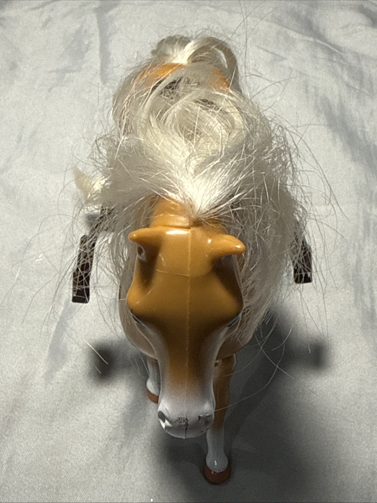1997 Vintage Mattel Barbie Walking Horse With Saddle, Neck Bends
