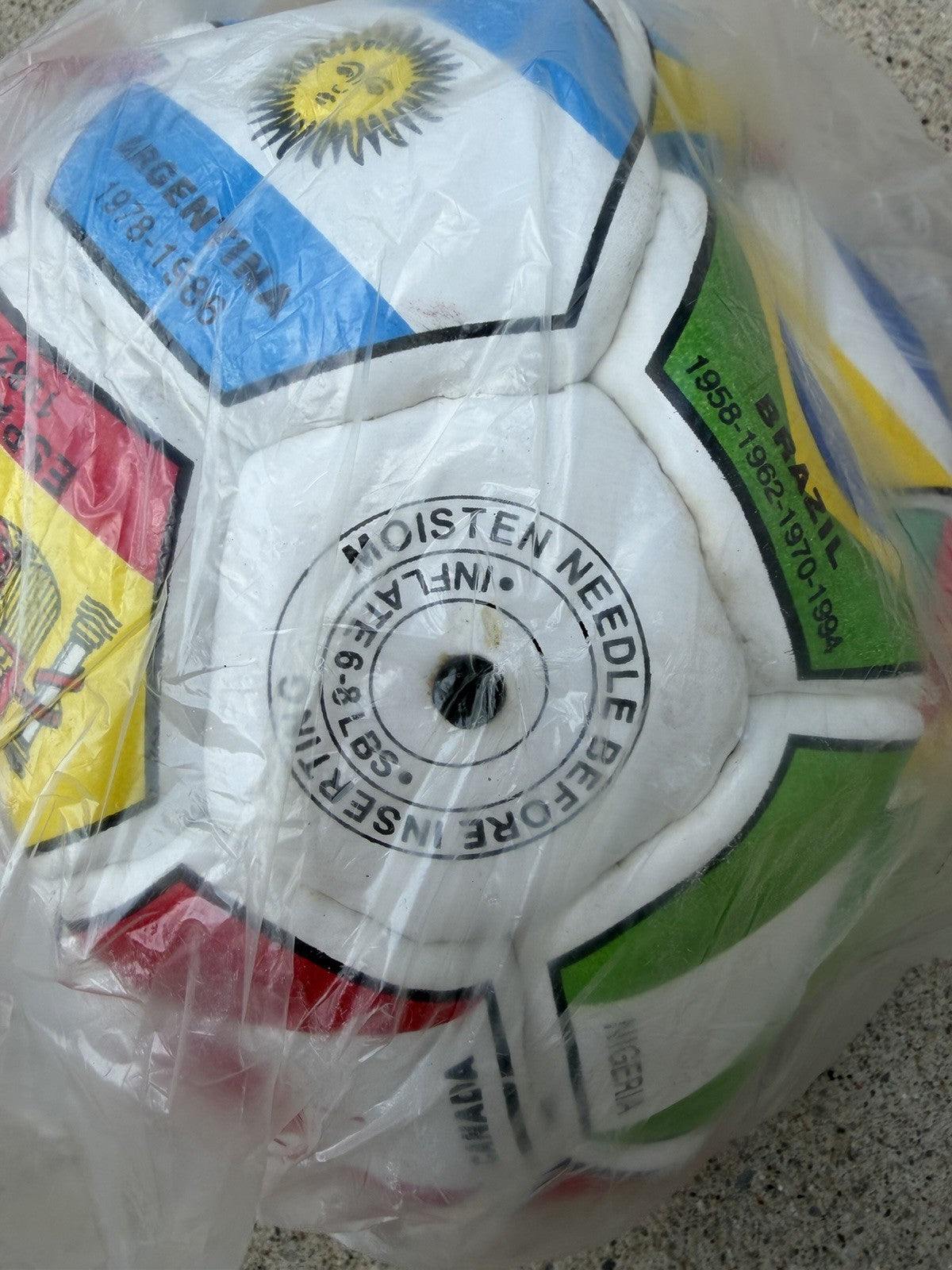 Vintage 1994 World Cup USA Souvenir Soccer Ball International Flags NOS