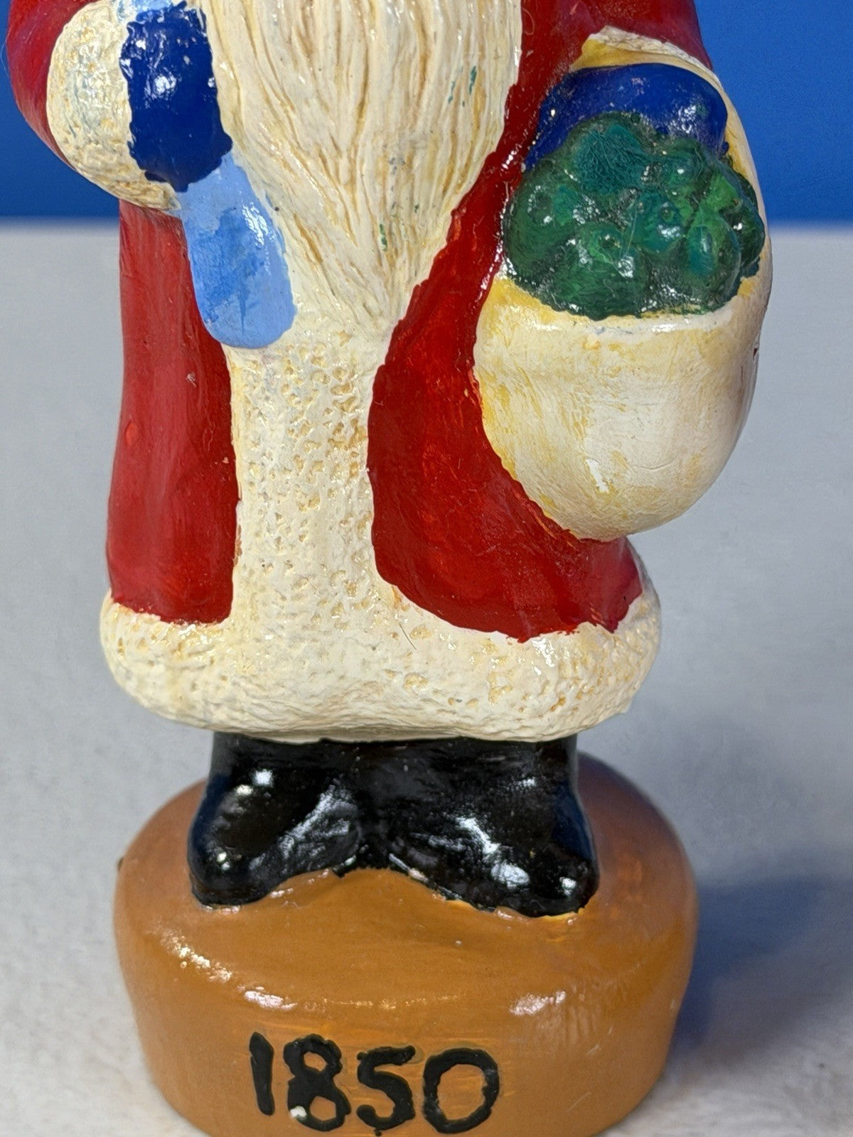Vintage Hand Painted Resin Santa Claus Figurines Lot of 2 Antique Style Pair