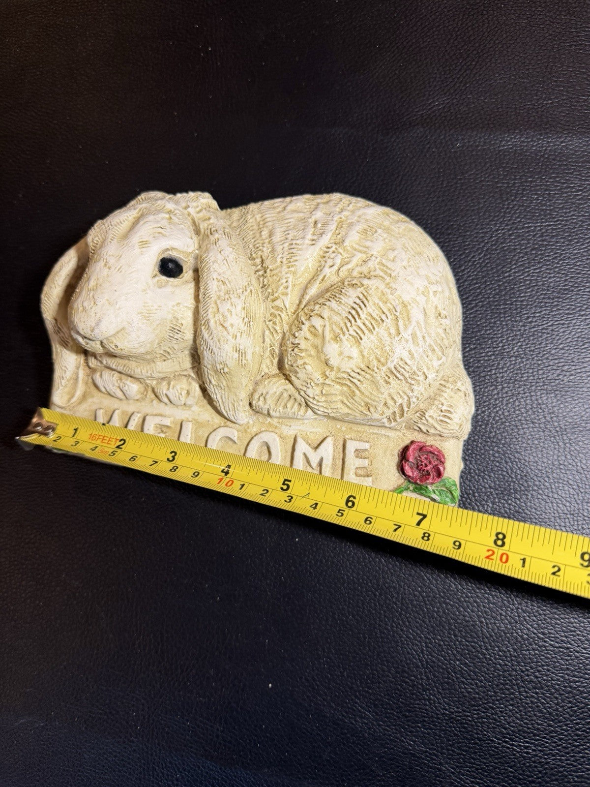Vintage Stone Bunny Rabbit Welcome Wall Plaque Hand Finished Cottage Garden Deco