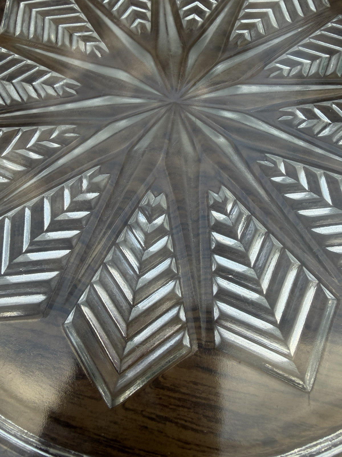 Vintage Federal Glass Cake Plate Snowflake Starburst Scallop Edge 11"