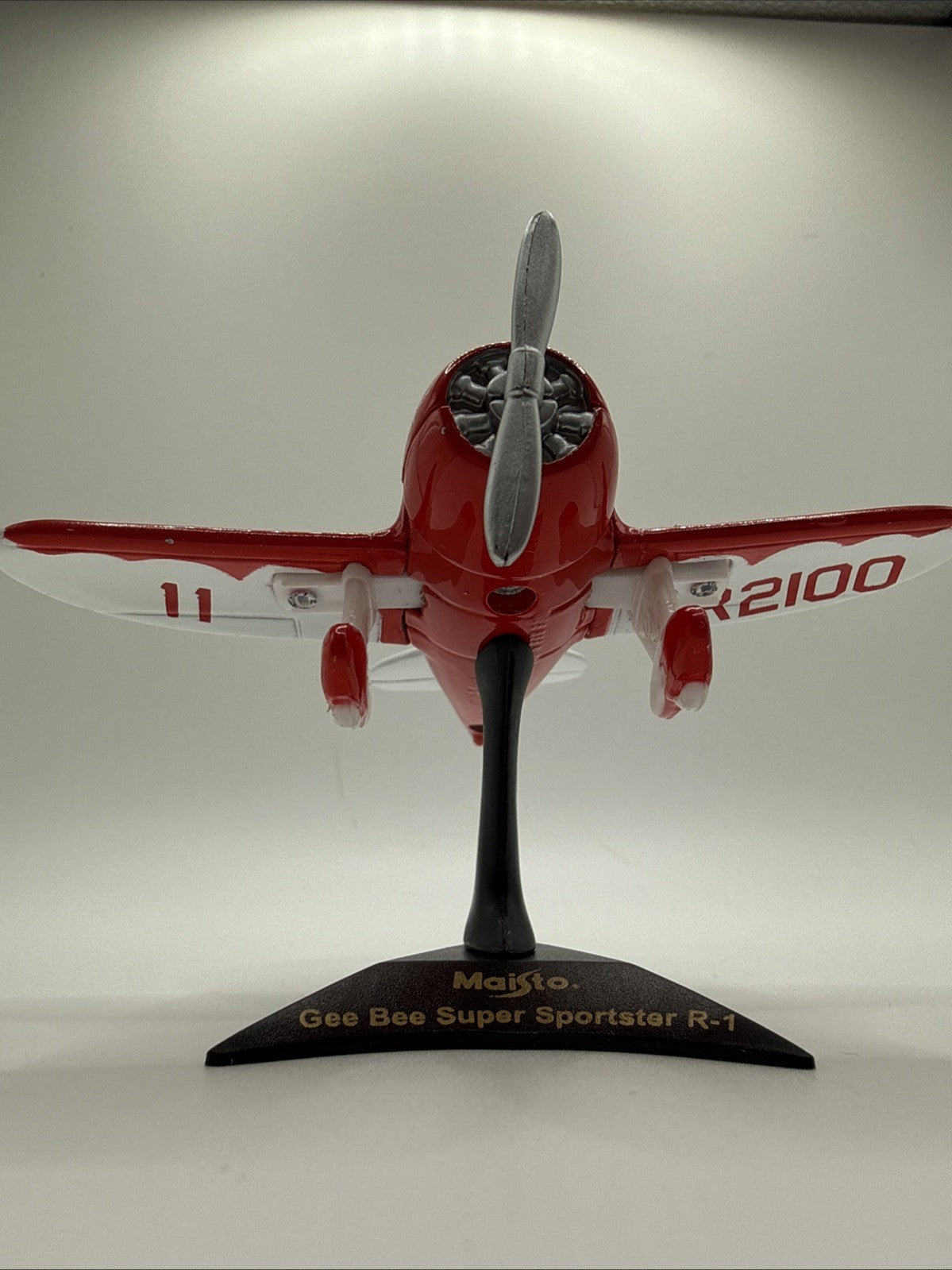 Granville Gee Bee R 1 Super Sportster Diecast Aircraft Replica, w/Stand, Maisto