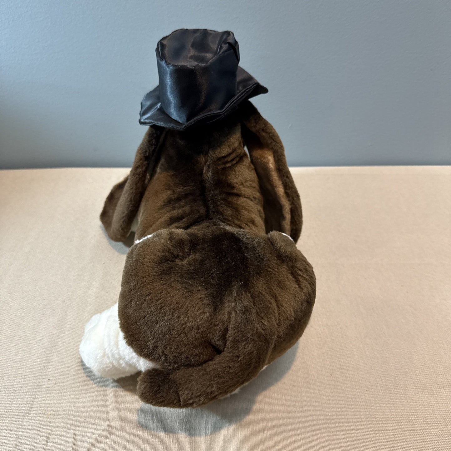 Vintage 1986 Elvis Presley Musical Ain’t Nothing But A Hound Dog Plush Toy Works