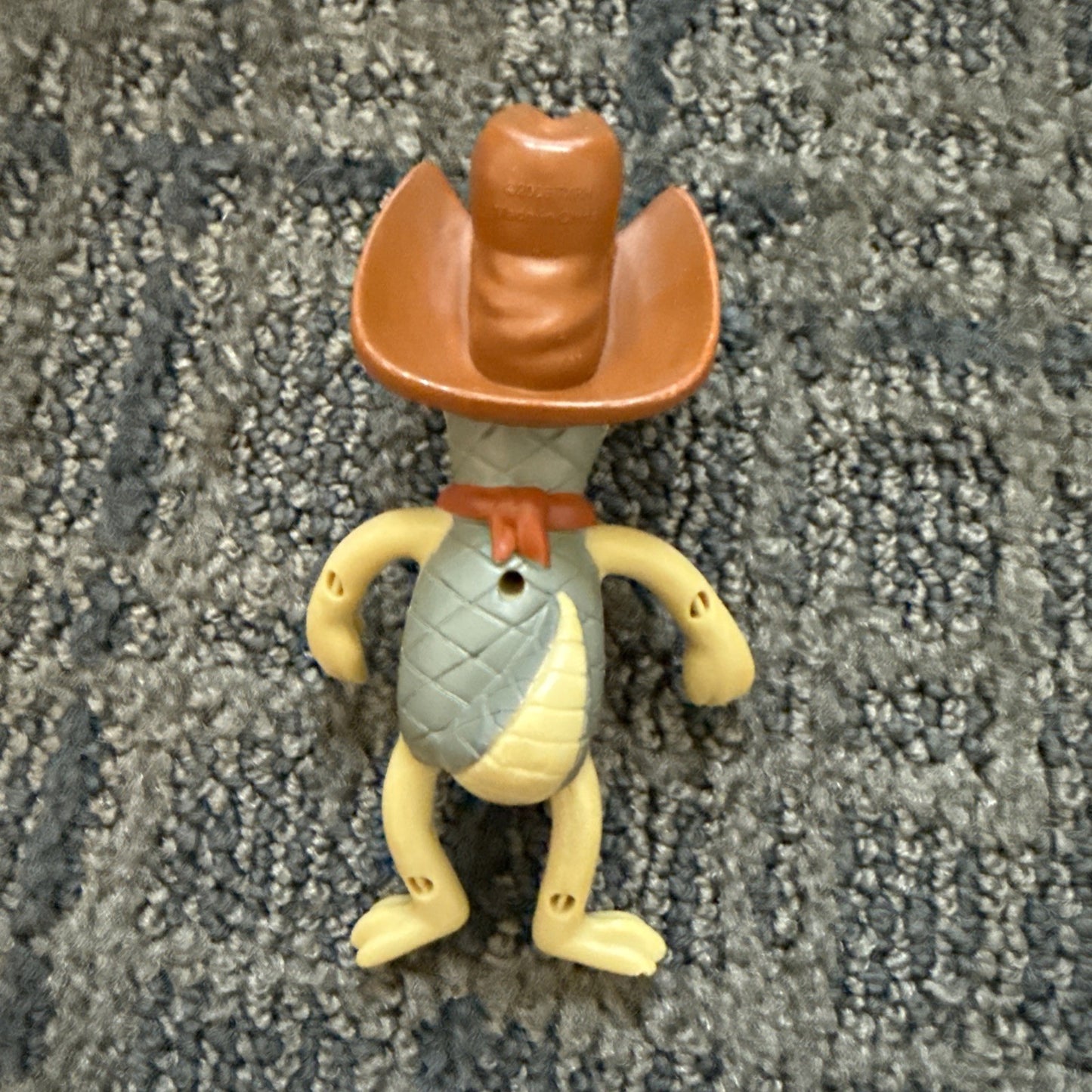2016 Texas Roadhouse Andy Armadillo Iggy Iguana Bendable Figures Lot of 2