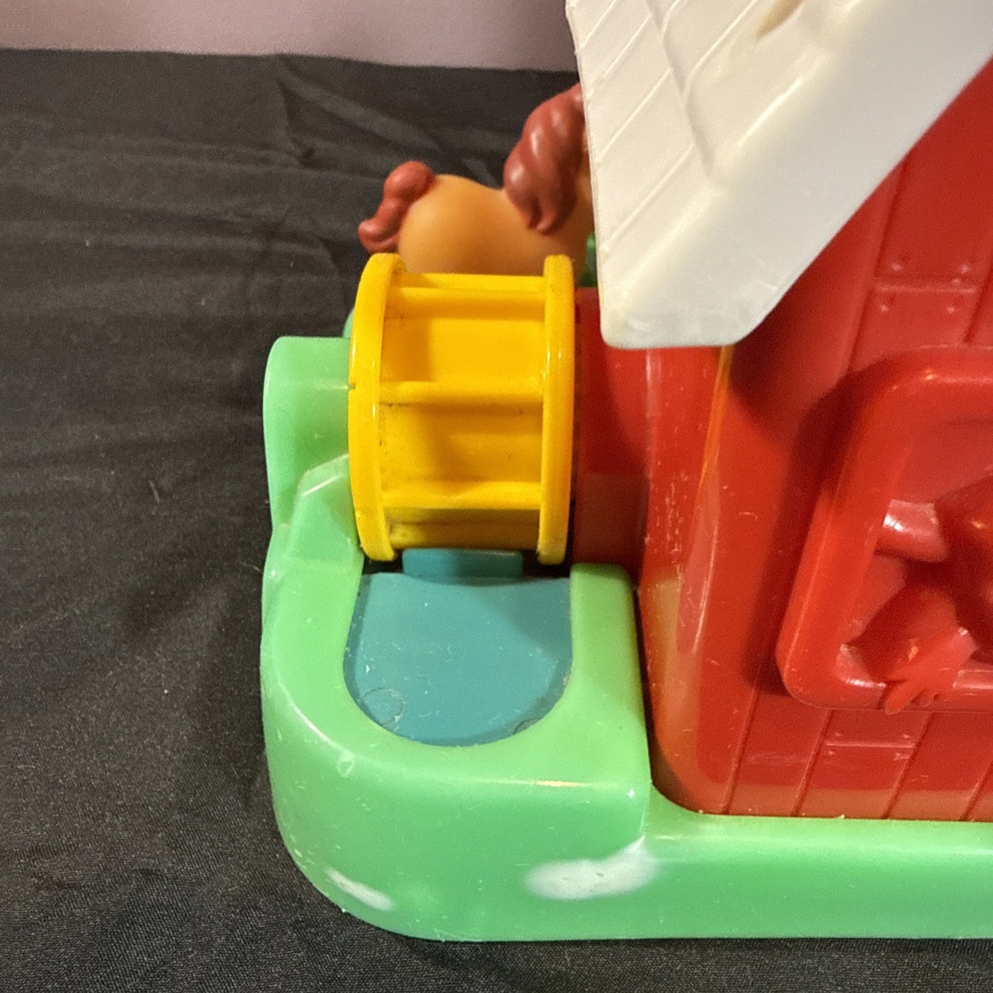 Vintage Playskool Activity Farm 1989 Pop Up Toy Take Along WORKS