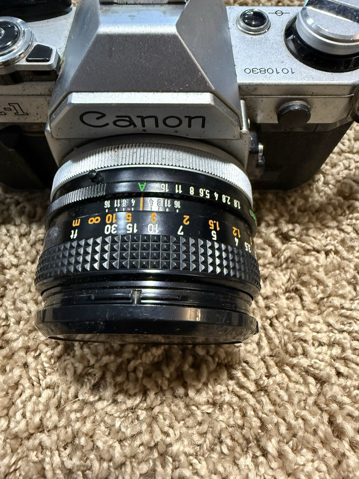 Canon AE-1 Program 35mm Film Camera Kit 50mm Lens Working with vintage case