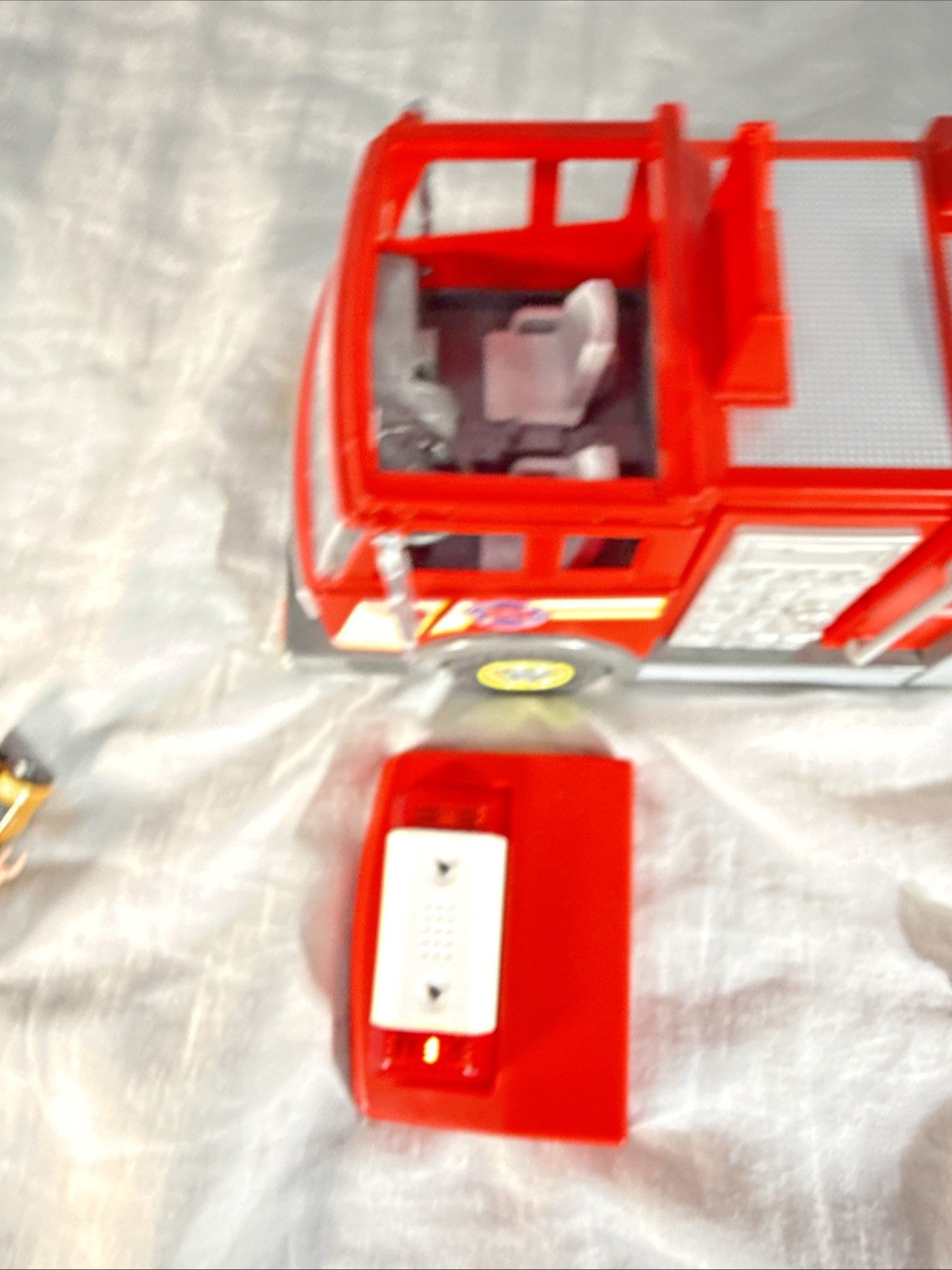 Playmobil City Action Fire Truck 71233 Flashing Lights Incomplete Set