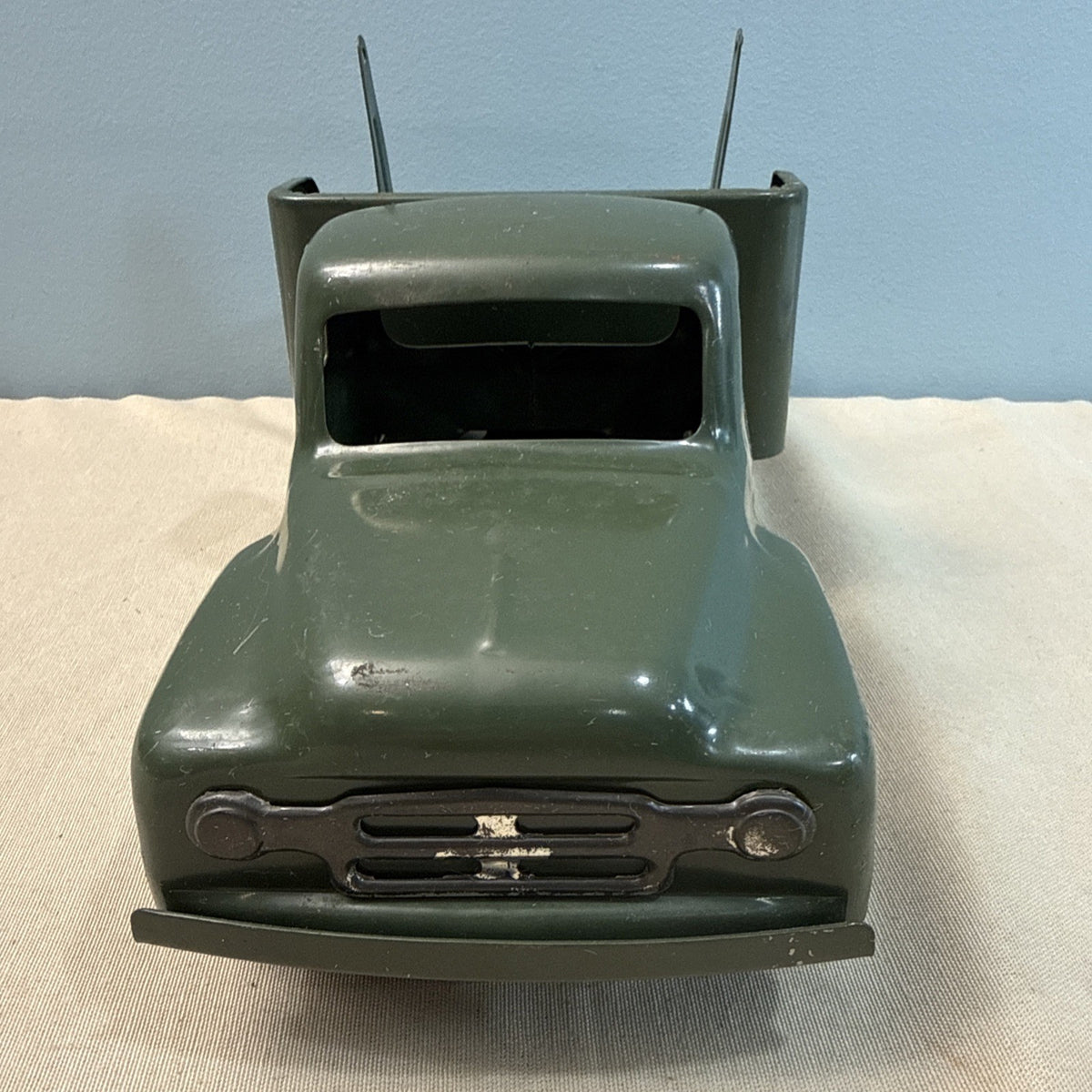 Vintage Buddy L Army Searchlight Repair Unit Pressed Steel Military Truck 1950s