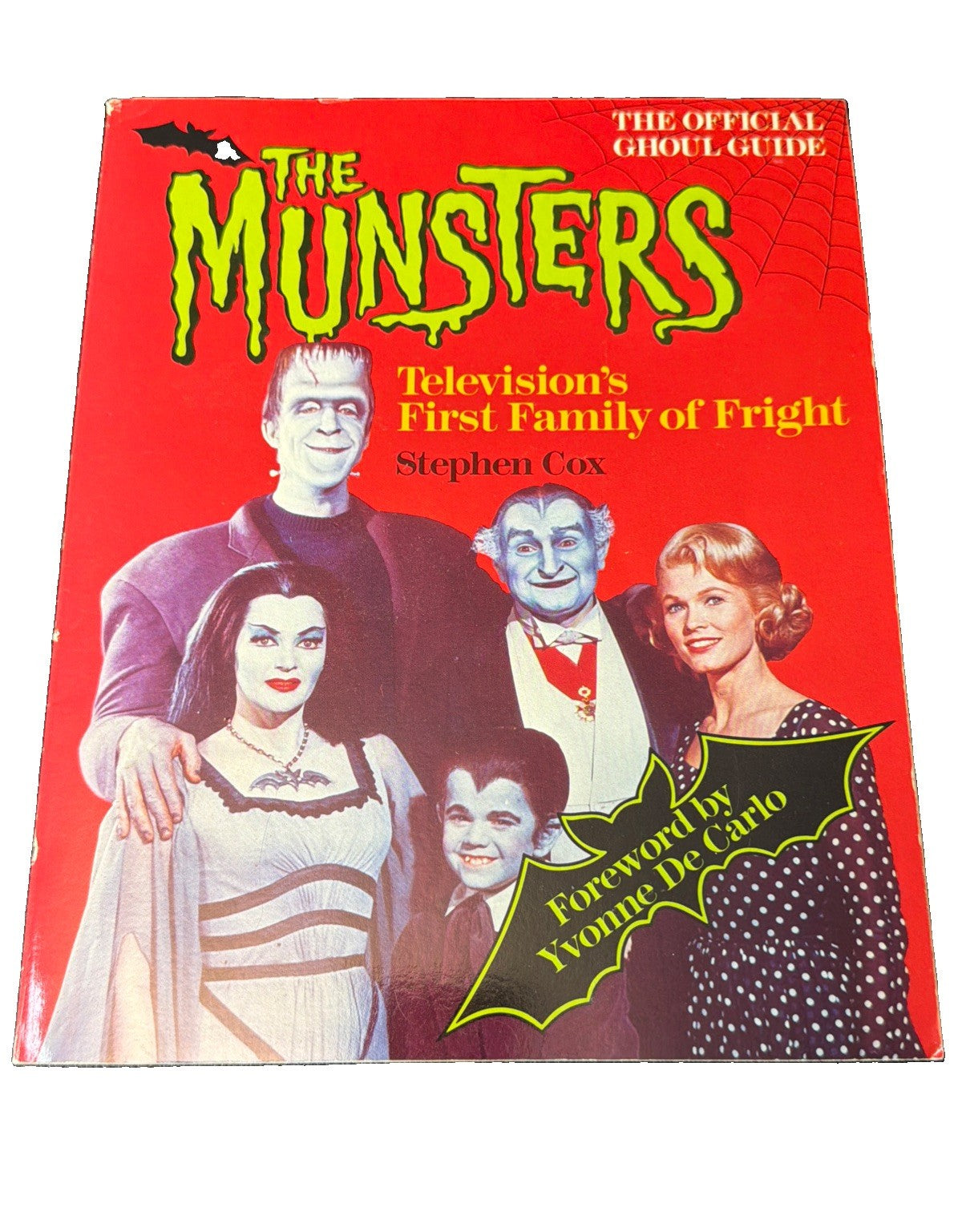 The Munsters TV First Family Fright Official Ghoul Guide Stephen Cox 1989 Book