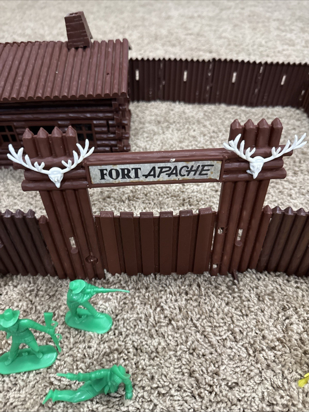 Vintage Jean Hoefler Fort Apache Western Set With Figures Horses Extras Germany
