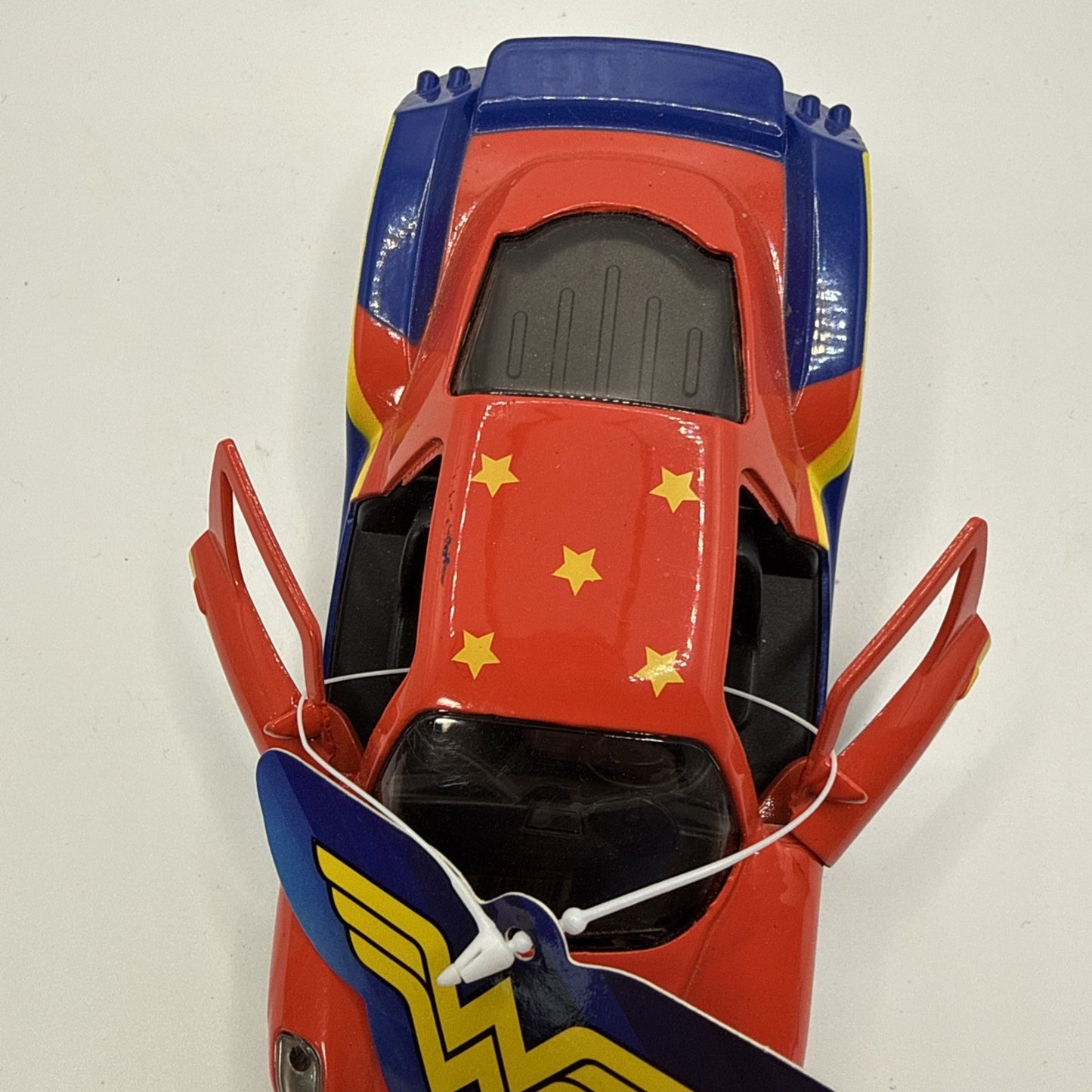 DC Comics Wonder Woman Logo Diecast Car Red Pullback Action Toy 5" New with Tags