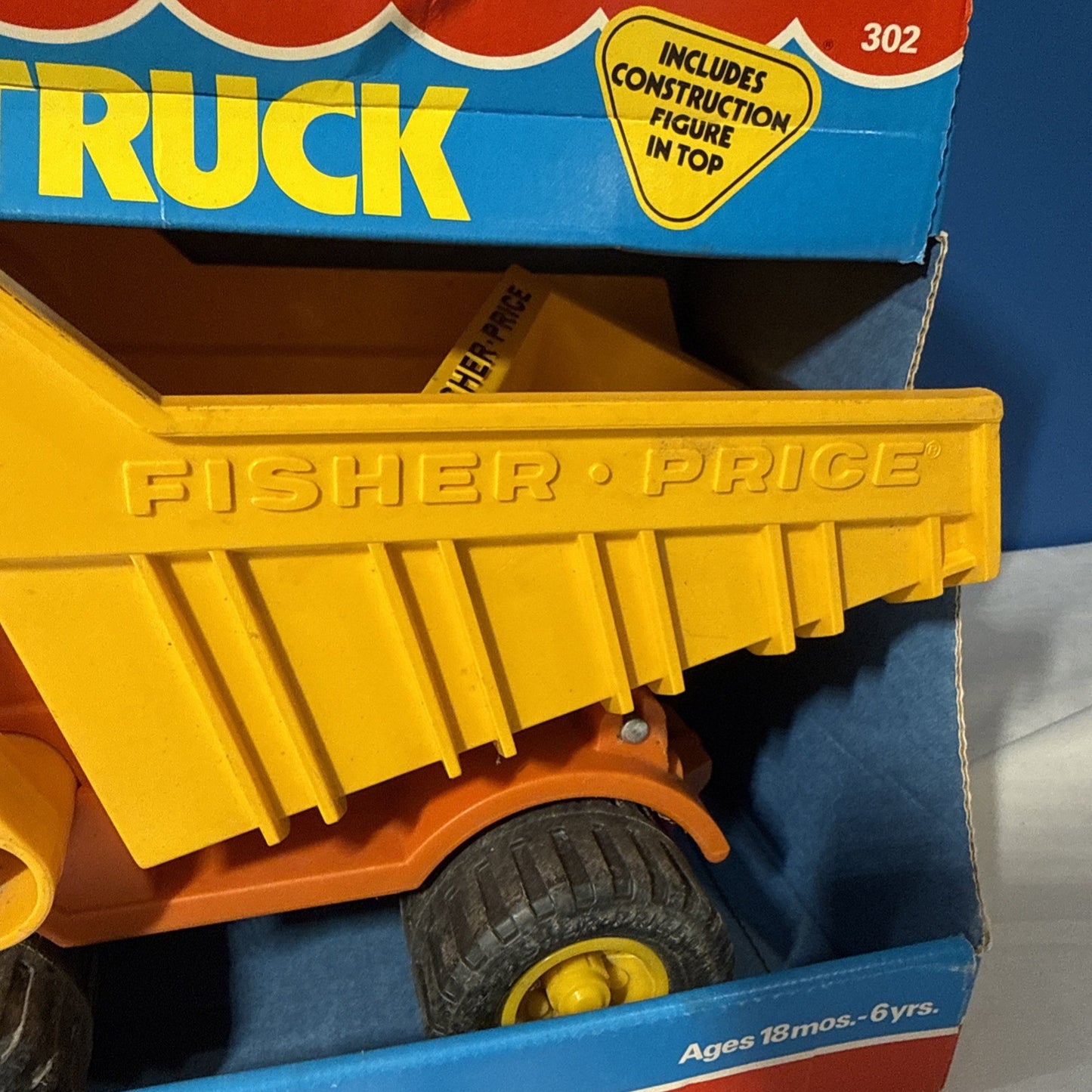 Vintage 1975 Fisher Price #302 Dump Truck Pre-owned with Original Box