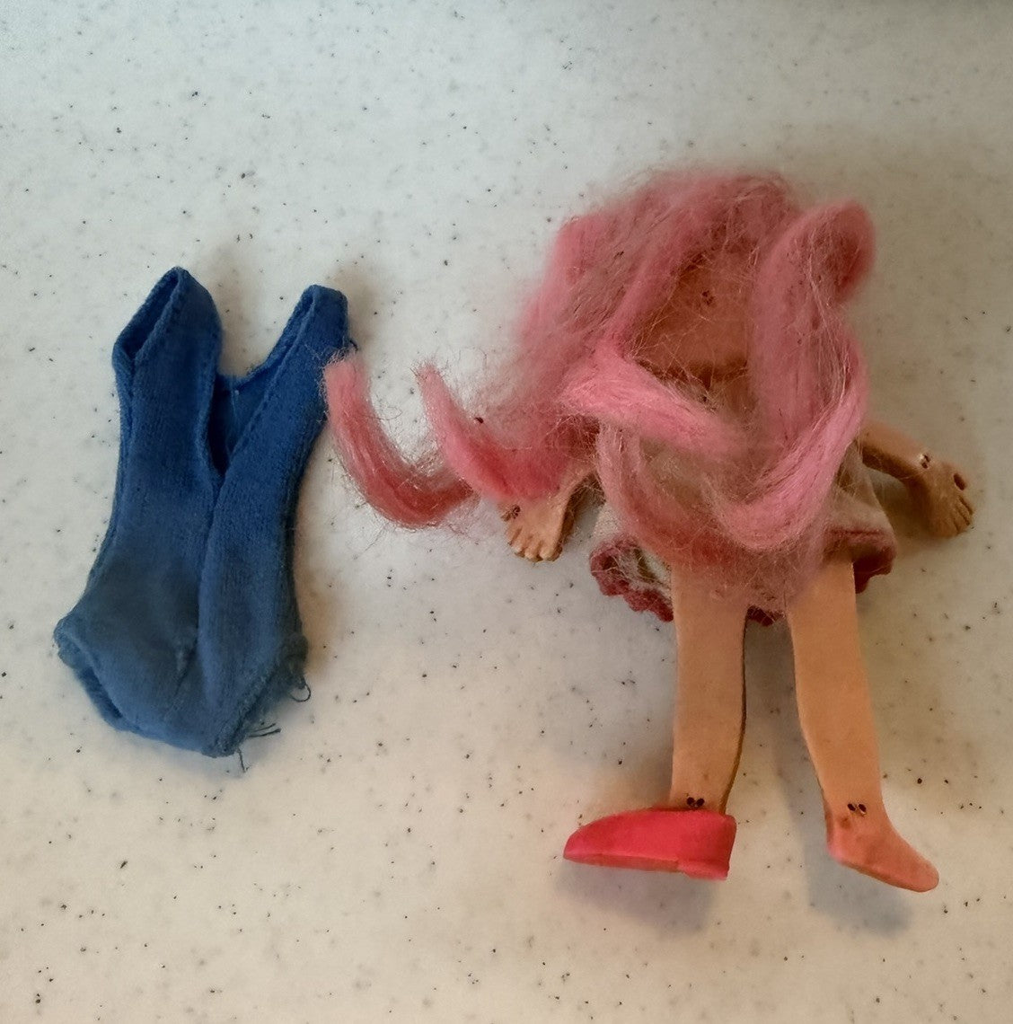 Vintage 1969 Ideal Flatsy Doll Pink Hair Blue Eyes with Original Outfit 4.5"