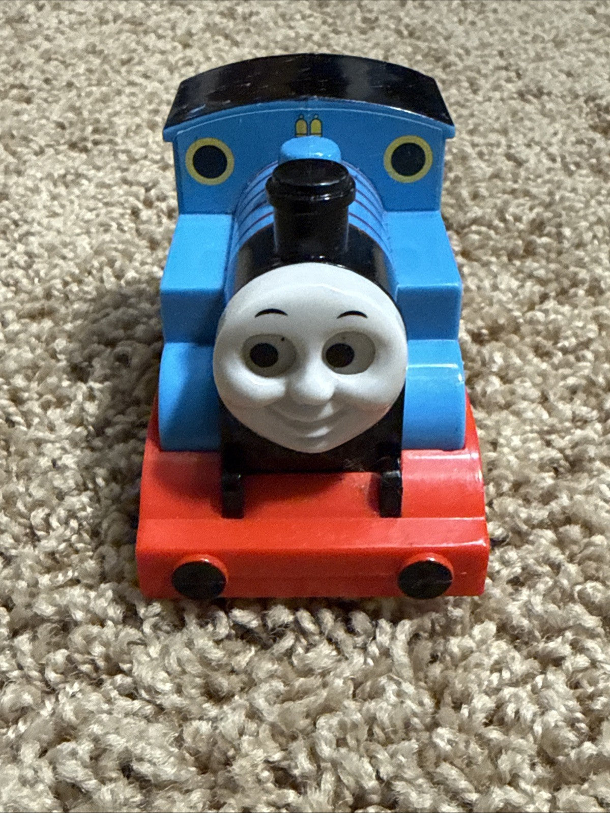 Vintage 2004 TOMY Thomas and Friends Pull Back Thomas Train Toy