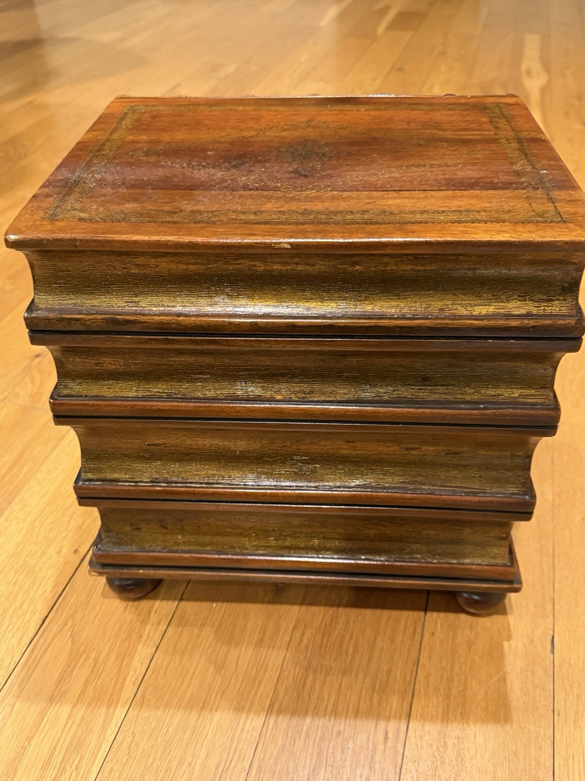 Theodore Alexander Faux Book Scholar’s Chest Model 1100-054 13.5” X 13 X 11.5”